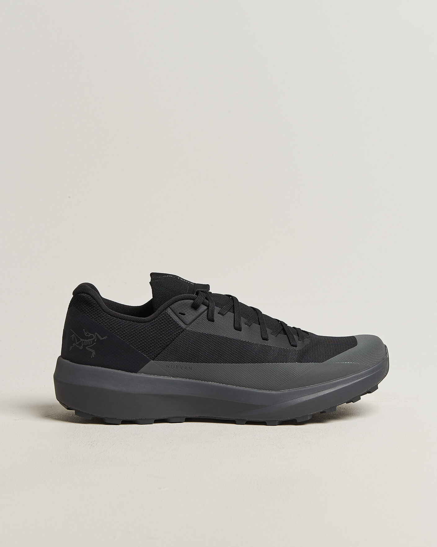 Men | Hiking shoes | Arc'teryx | Norvan LD 4 Trail Sneaker Black/Graphite