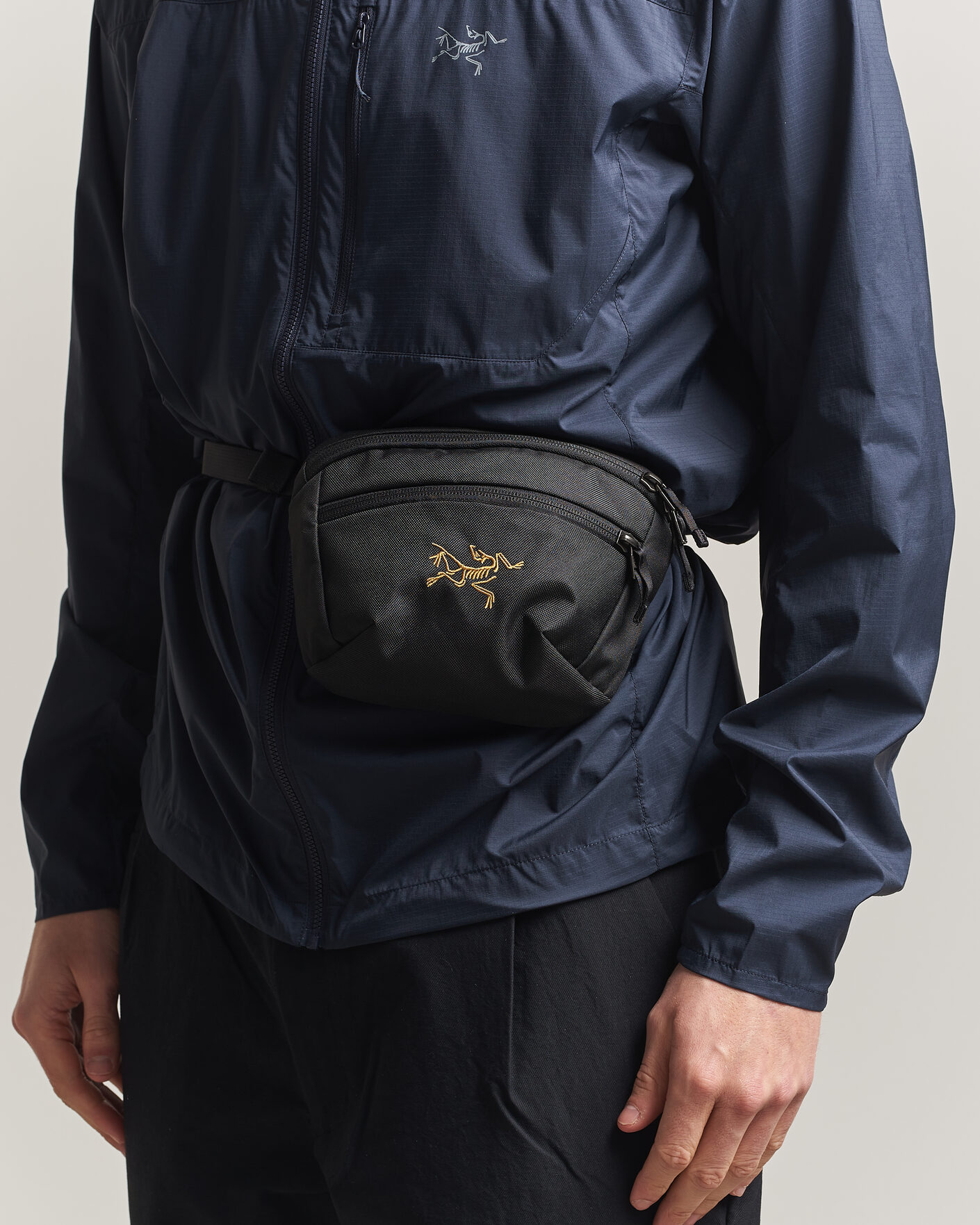 Men | Bags | Arc'teryx | Mantis 1 Waist Pack 24K Black