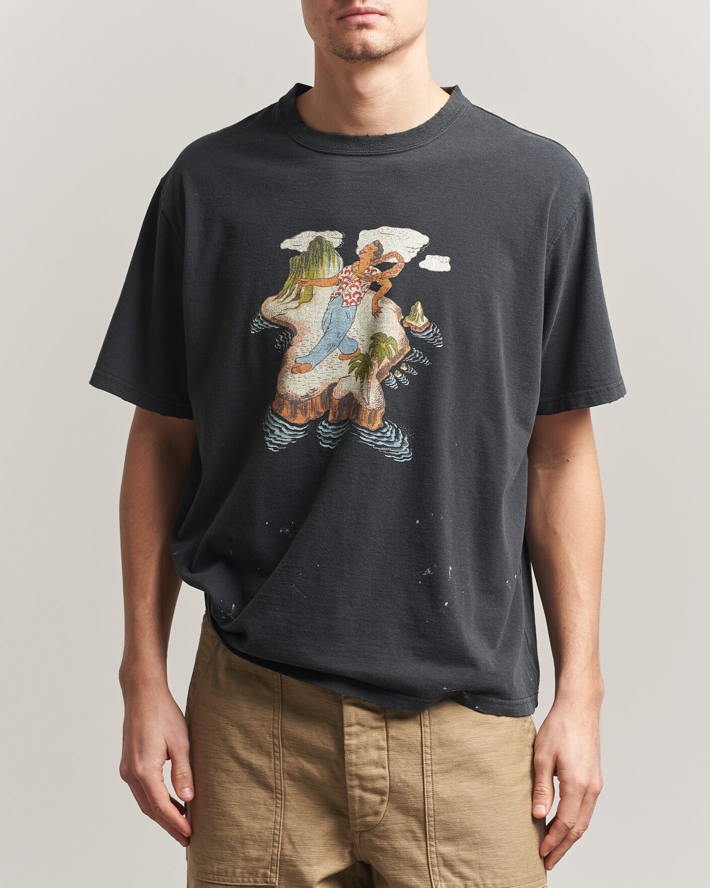 Men | T-Shirts | orSlow | Vintage Hawaiian Print T-Shirt Black