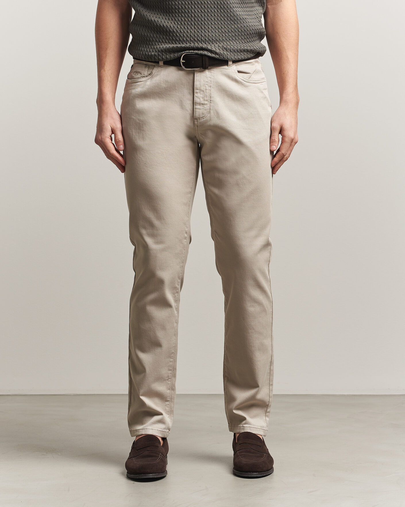 Men | Trousers | Oscar Jacobson | Slim Fit 5-Pocket Chino  Beige