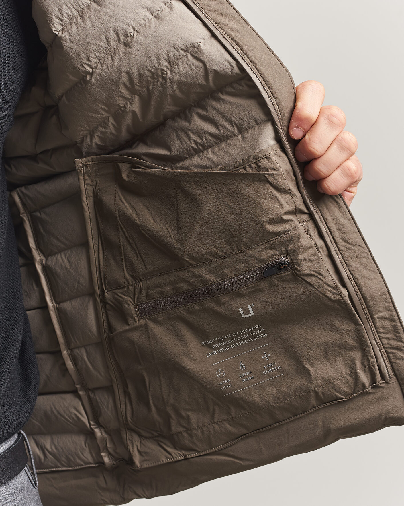 Men | Gilets | UBR | Super Sonic Vest Driftwood