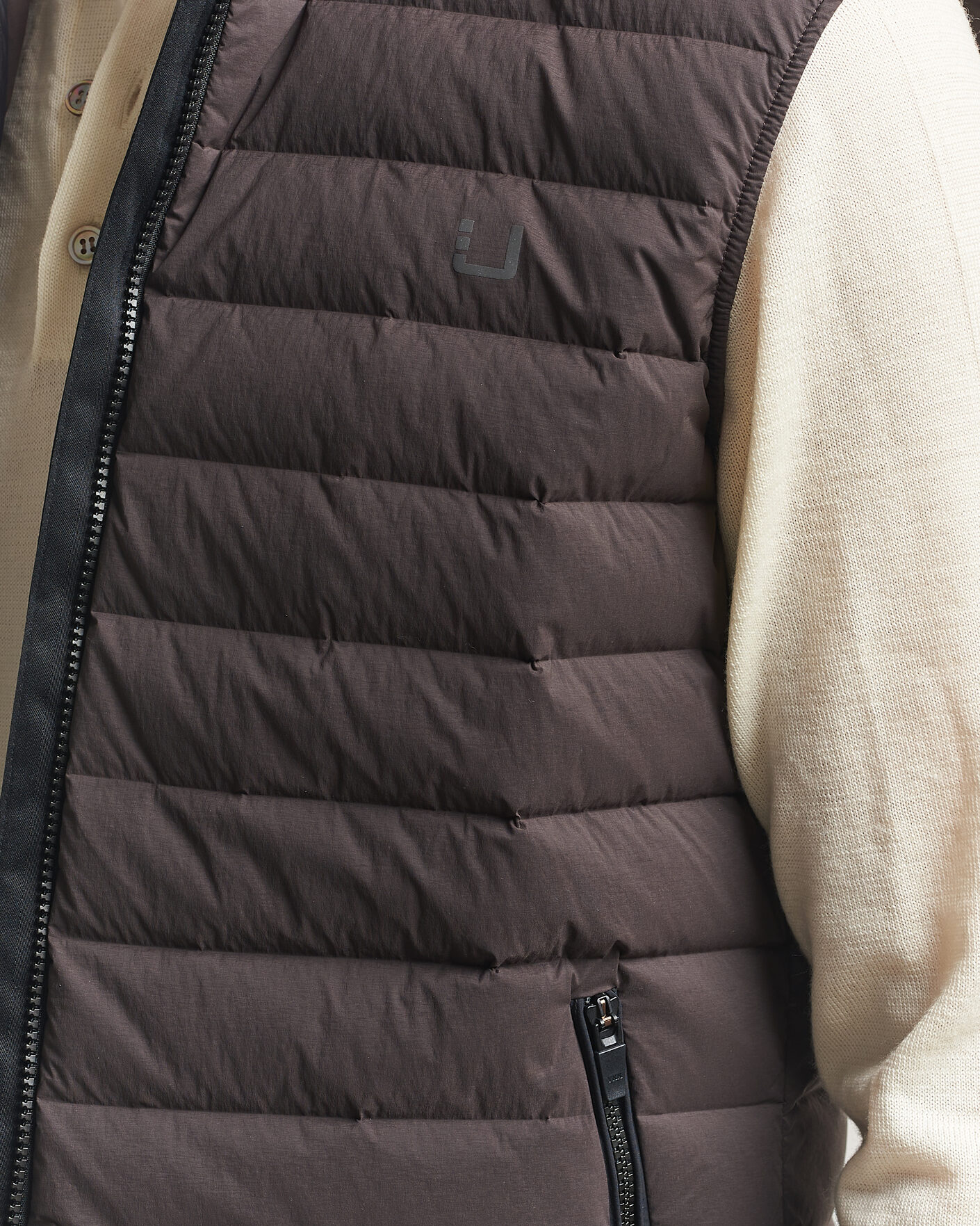 Men | Gilets | UBR | Super Sonic Vest Esspresso