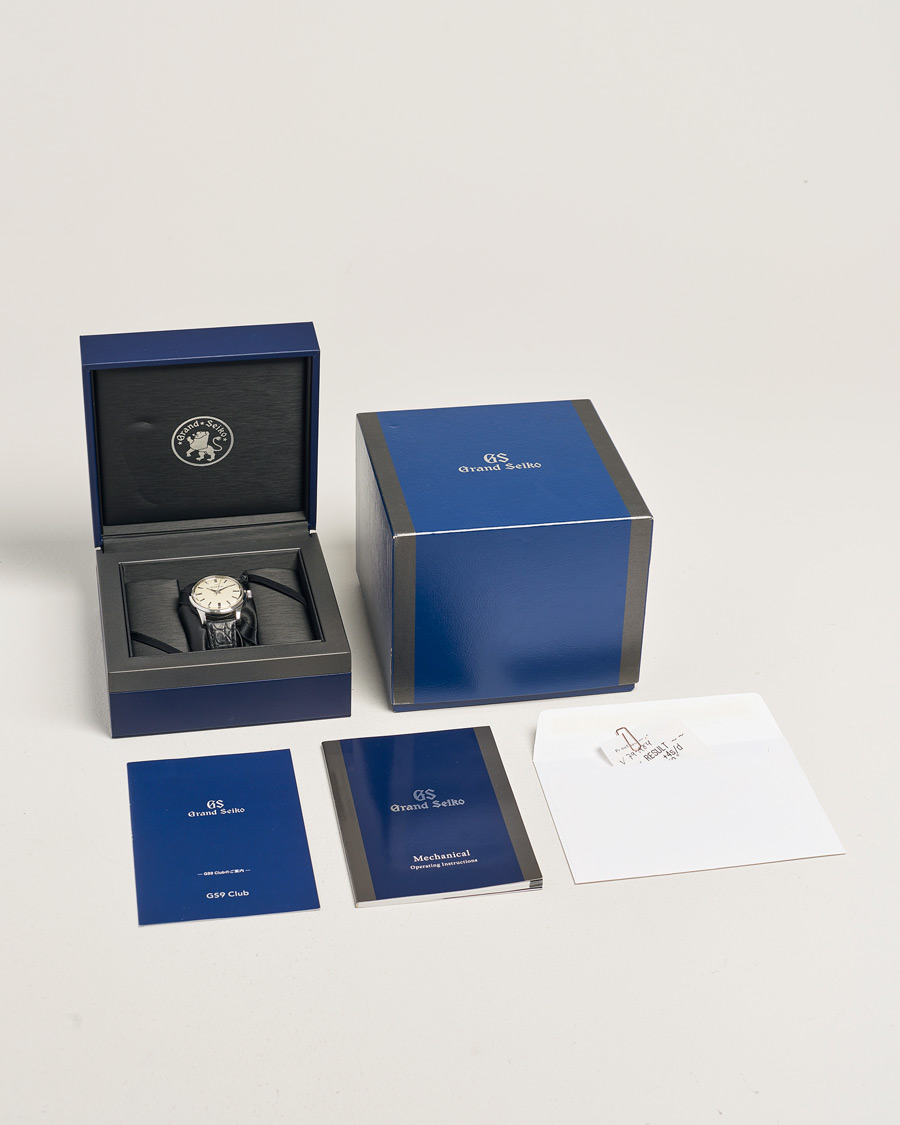 Men | Pre-Owned & Vintage Watches | Seiko Pre-Owned | Elegance Collection 