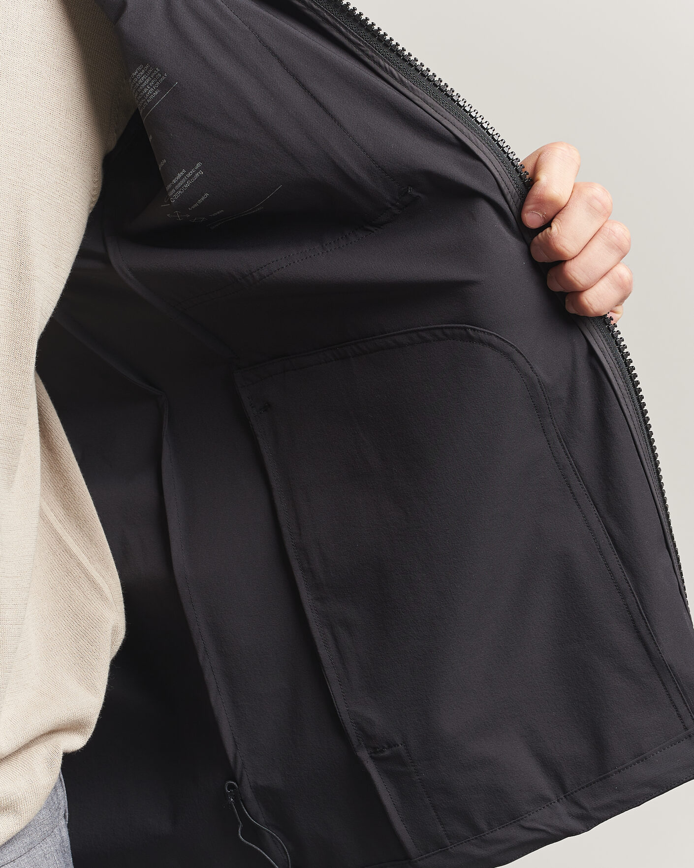 Men | Coats & Jackets | Scandinavian Edition | Motion II Packable Jacket Graphite