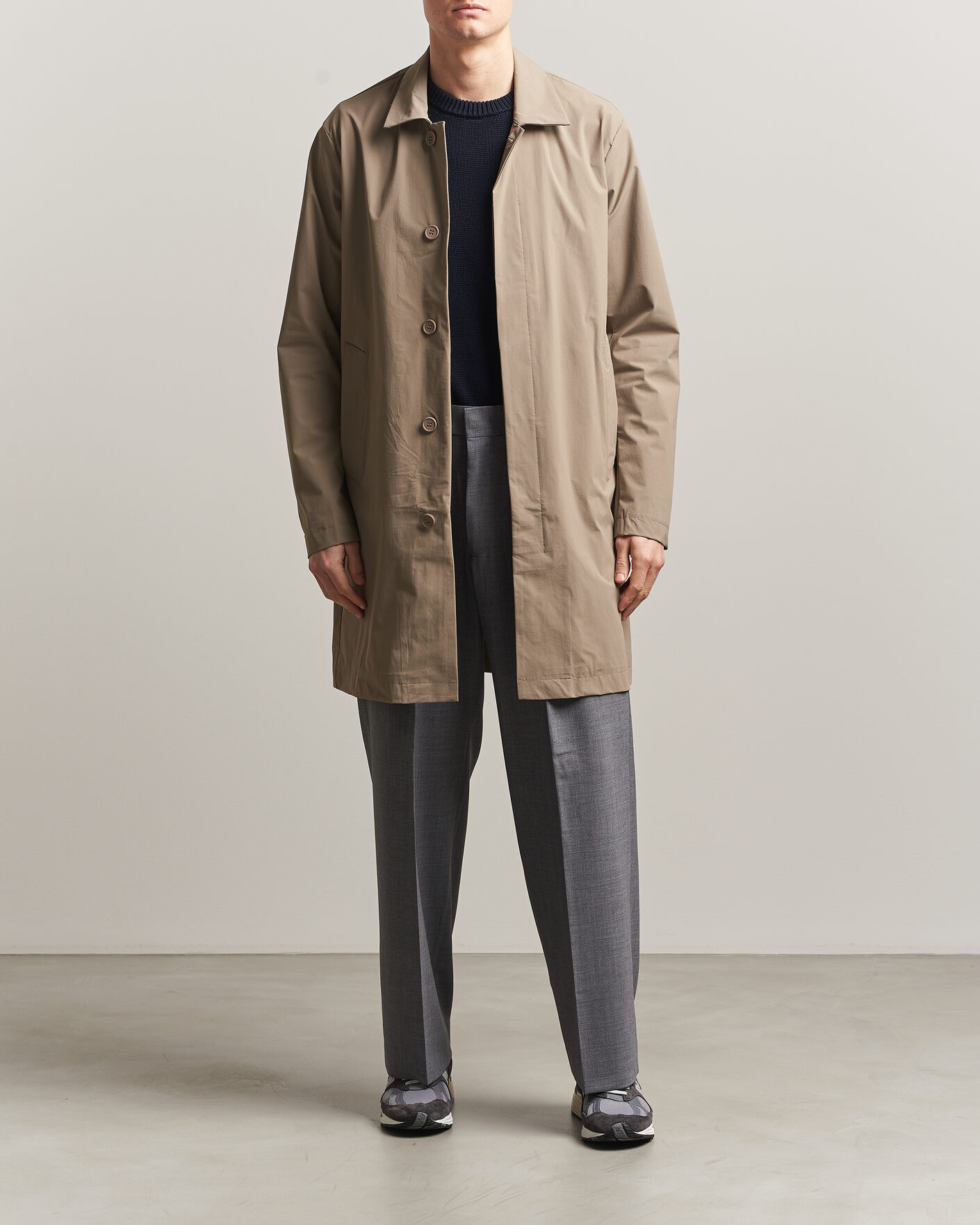 Men | Coats & Jackets | Scandinavian Edition | Ascend II Lightweight Coat Sand
