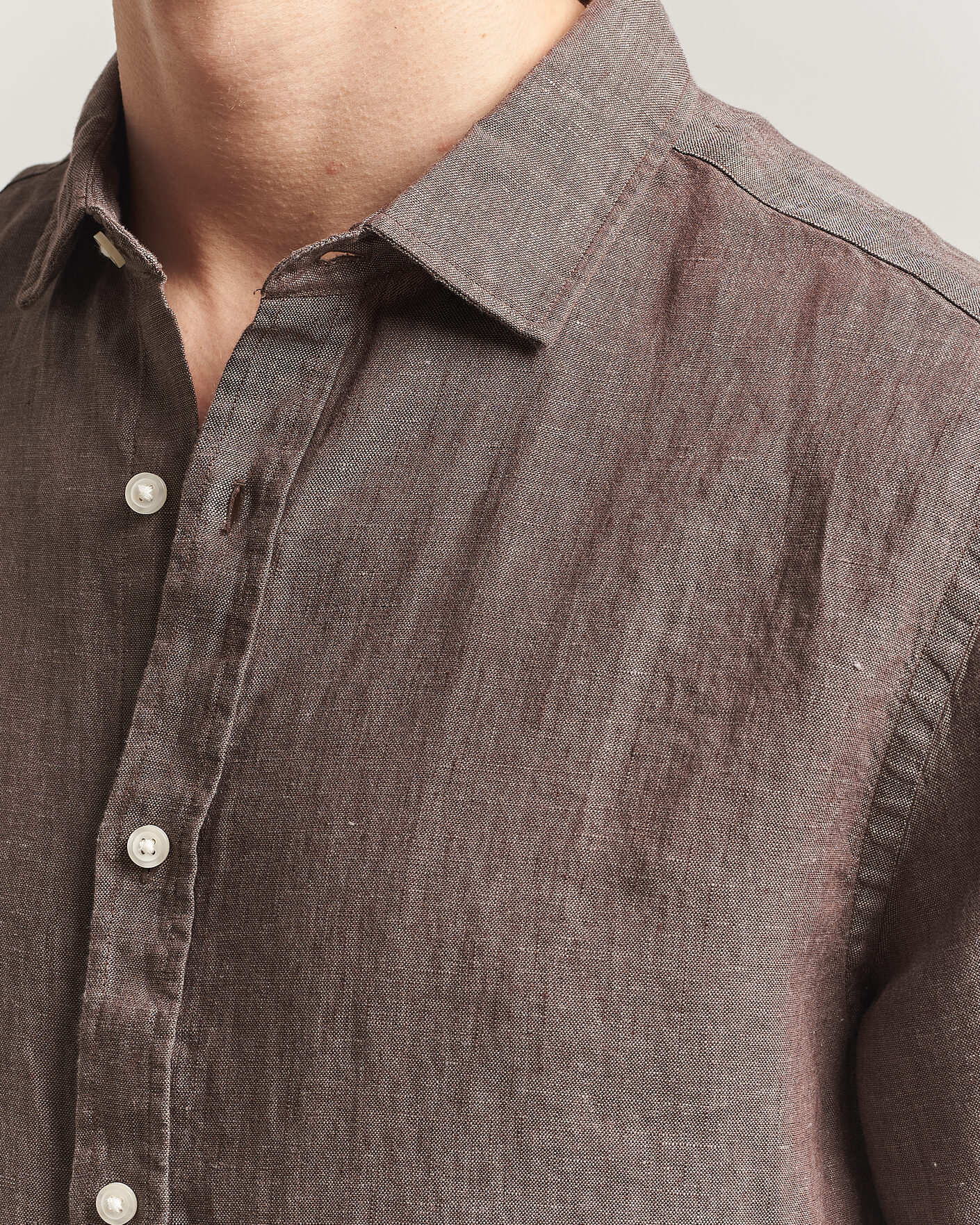 Men | Shirts | Charles Tyrwhitt | Pure Linen Slim Fit Shirt Mocha