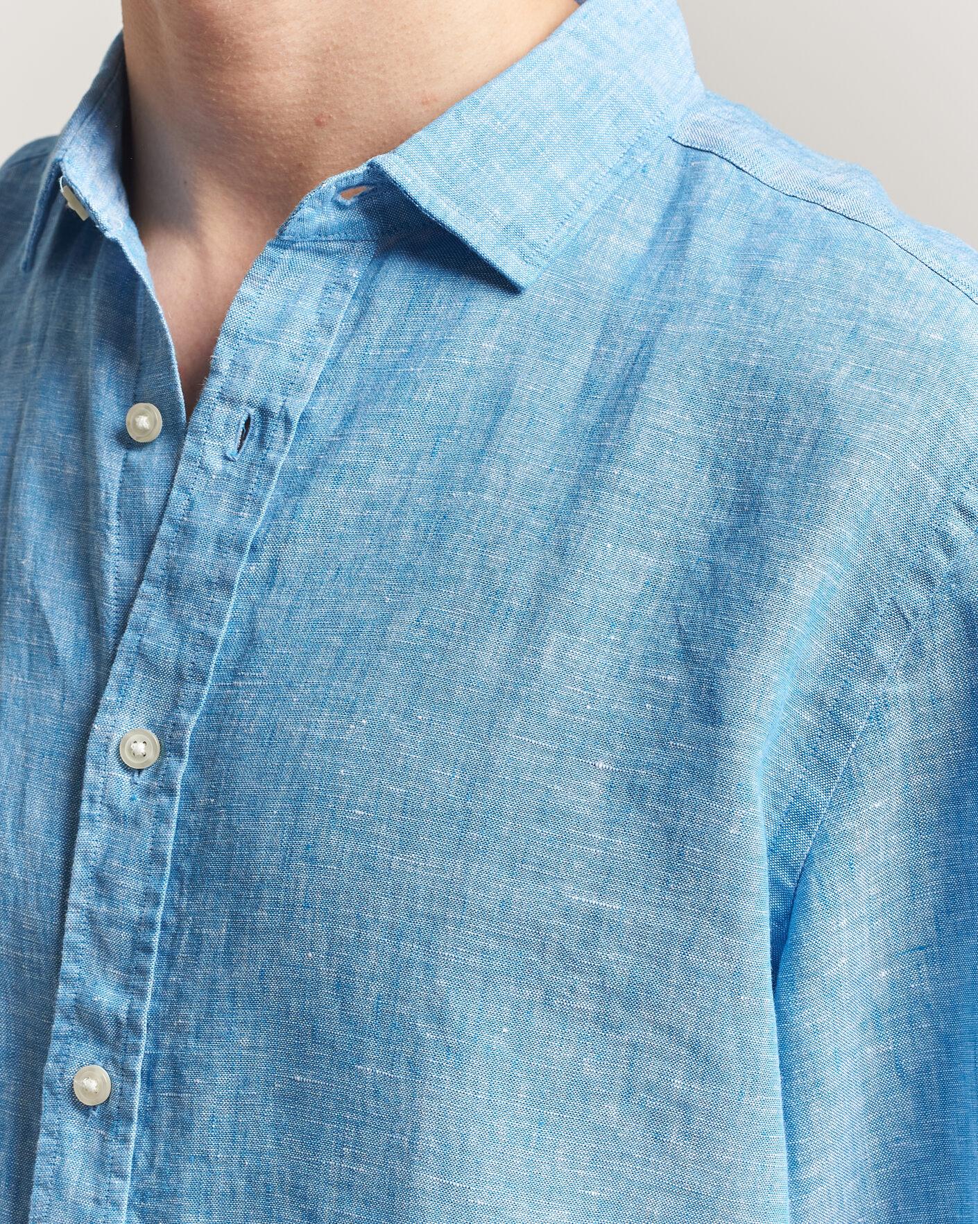 Men | Shirts | Charles Tyrwhitt | Pure Linen Slim Fit Shirt Ocean Blue