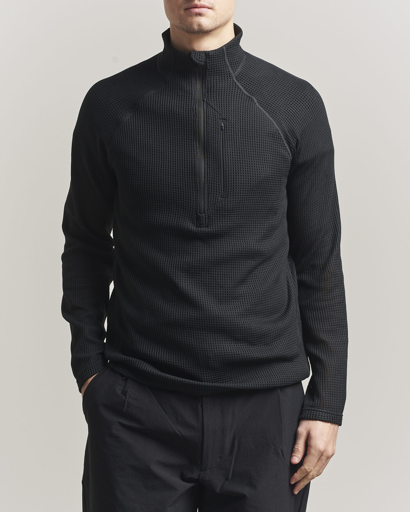 Men | Sweaters & Knitwear | Houdini | Pace Flow Half Zip True Black