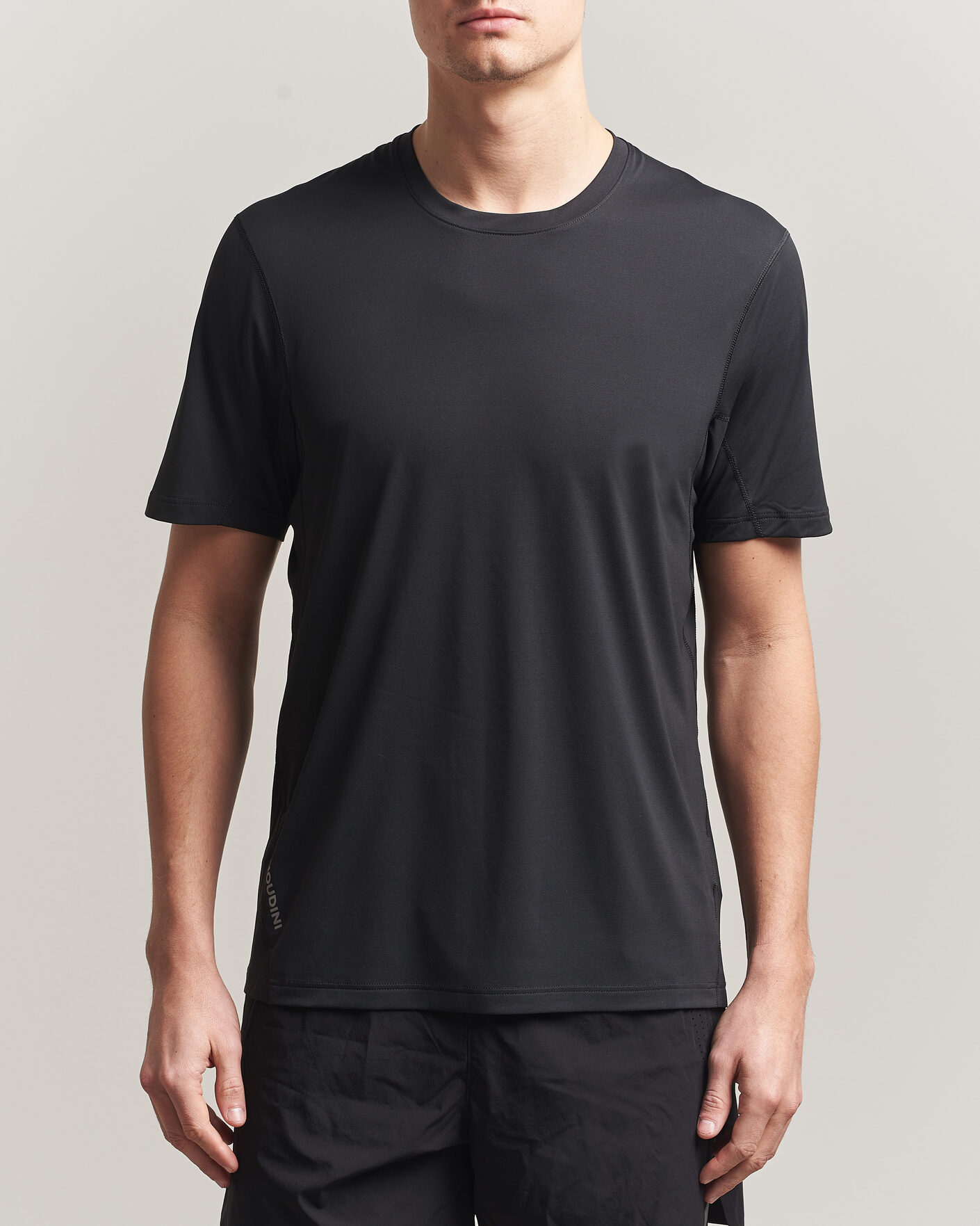 Men | T-Shirts | Houdini | Pace Air T-Shirt True Black