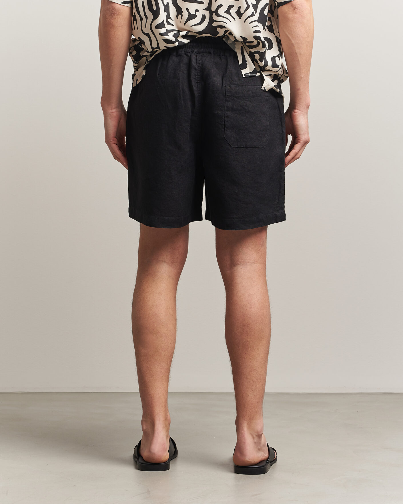 Men | Shorts | OAS | Porto Linen Shorts Black