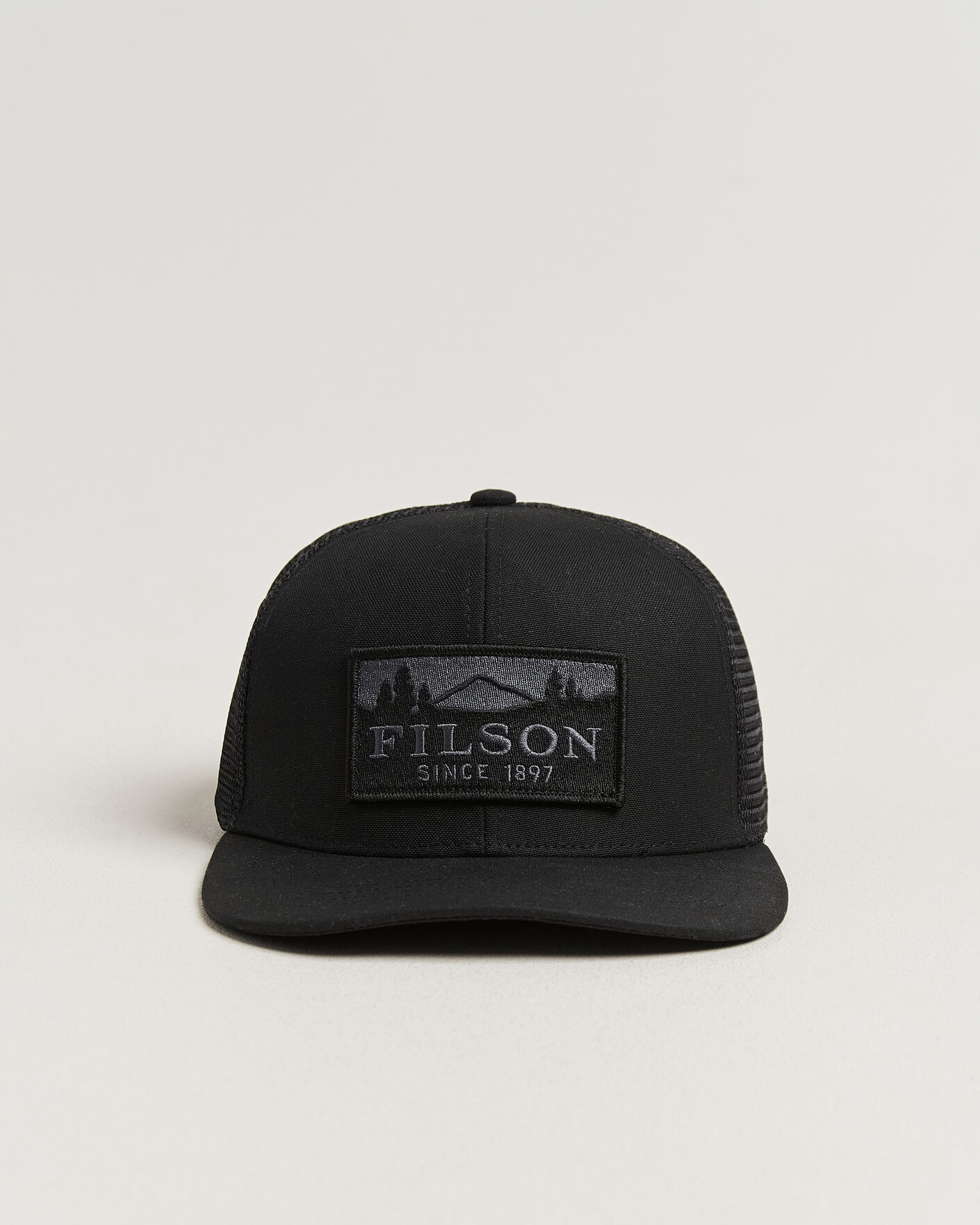 Men | Hats & Caps | Filson | Scenic Waxed Logger Mesh Cap Black