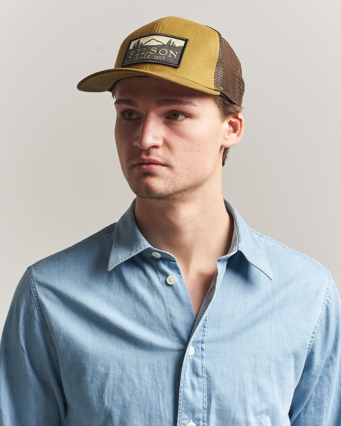Men | Hats & Caps | Filson | Scenic Waxed Logger Mesh Cap Dark Tan