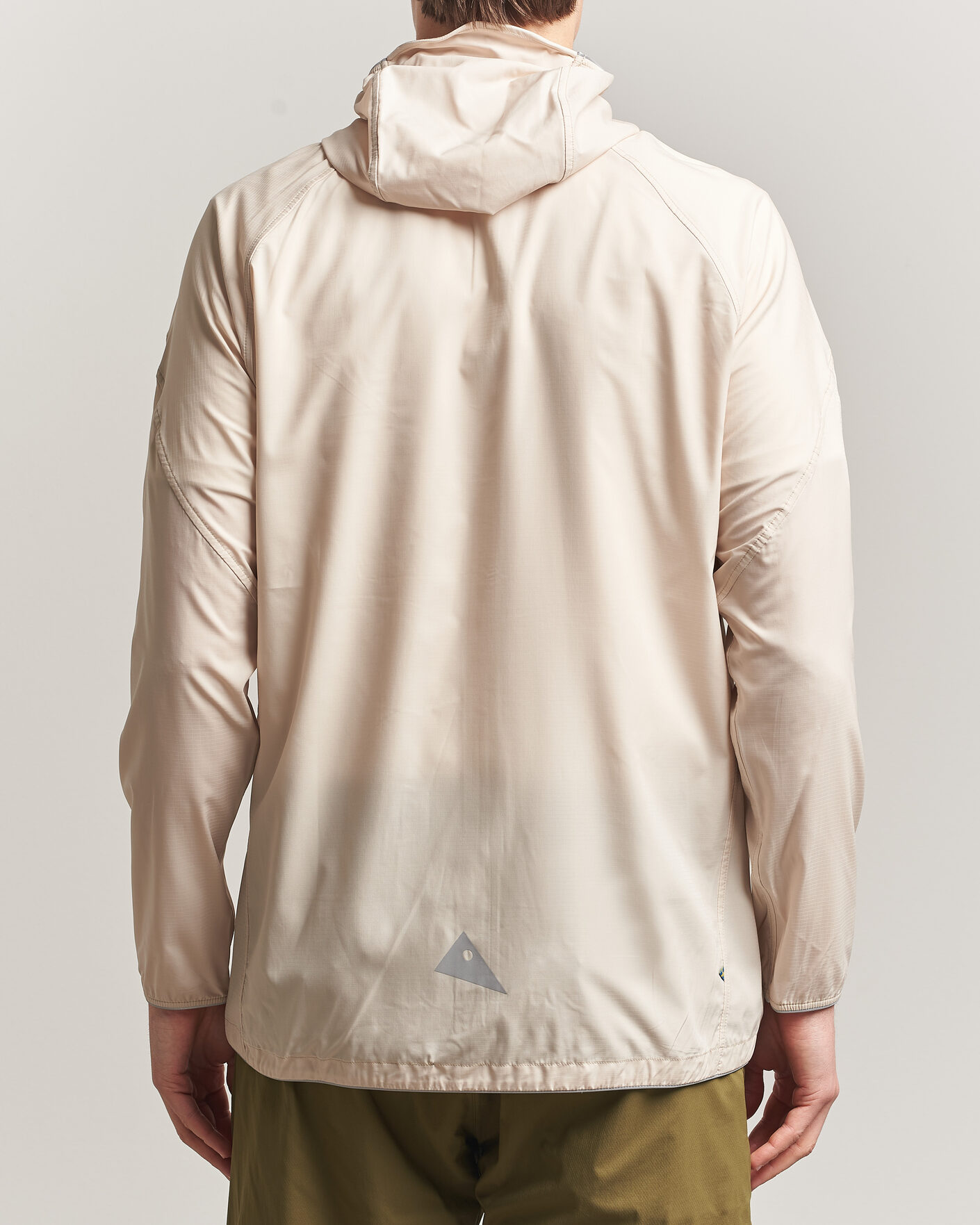 Men | Coats & Jackets | Klättermusen | Eitre Zip Hood Windbreaker Jacket Clay