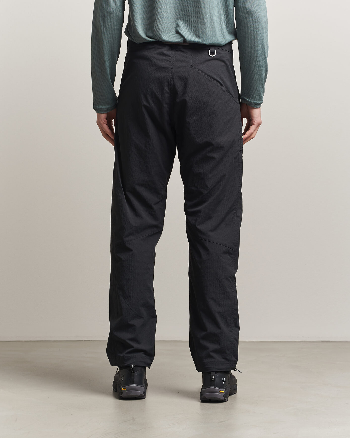 Men | Trousers | Klättermusen | Asar Function Pants Black