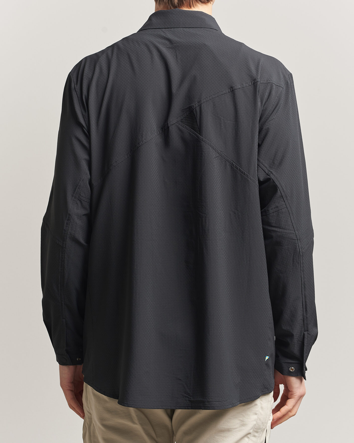 Men | Sweaters & Knitwear | Klättermusen | Bärrö Function Shirt Black