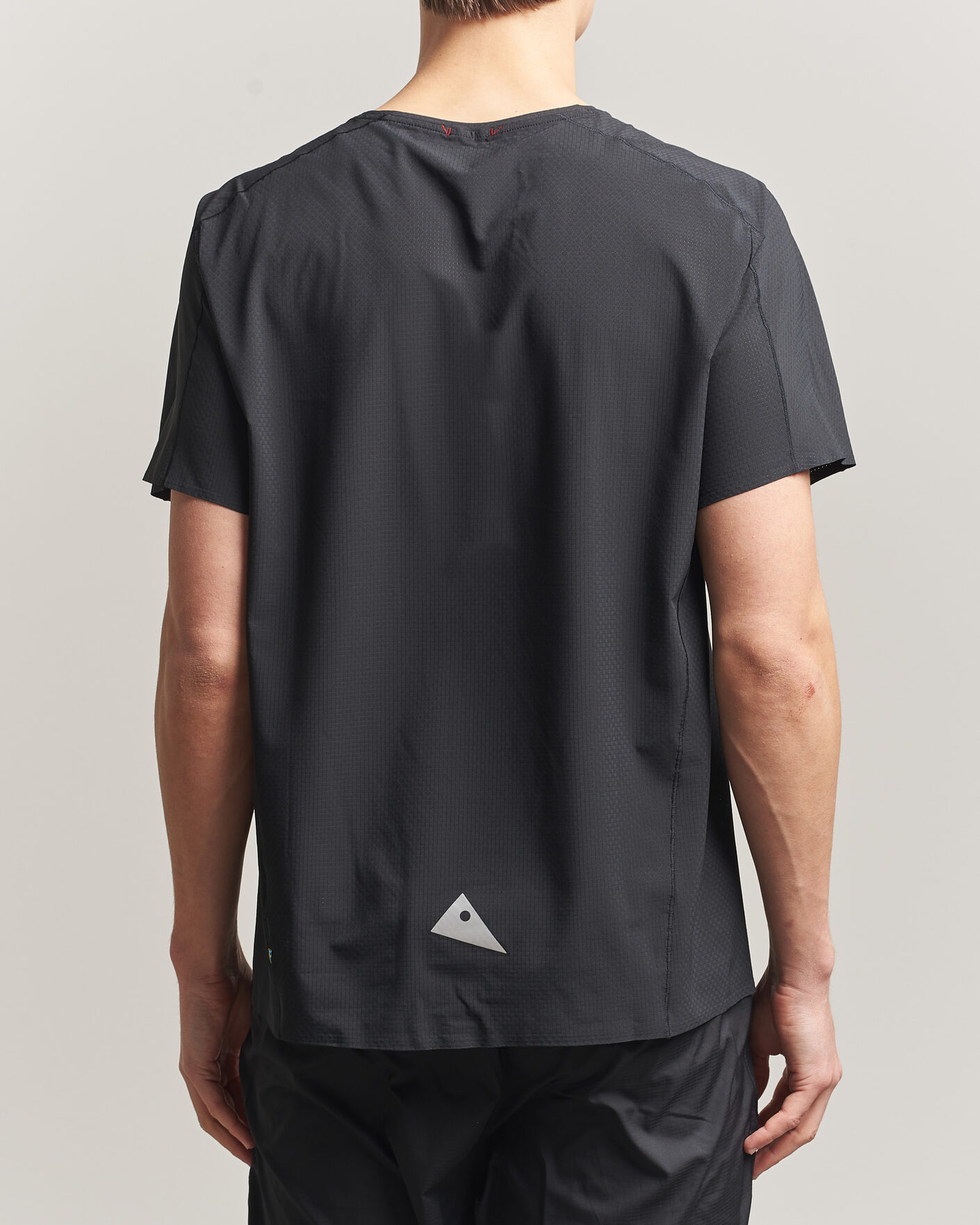 Men | T-Shirts | Klättermusen | Diser Lightweight T-Shirt Black