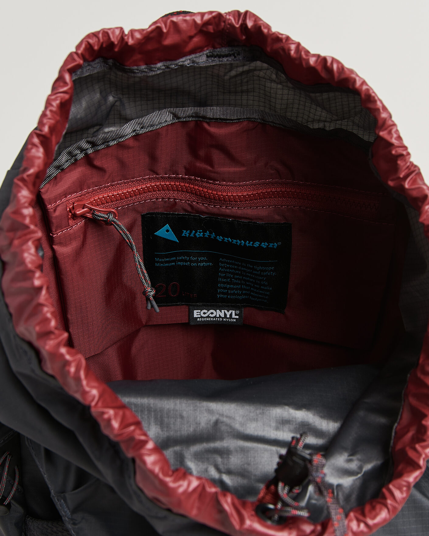 Men | Bags | Klättermusen | Skrymner Backpack 20L Raven