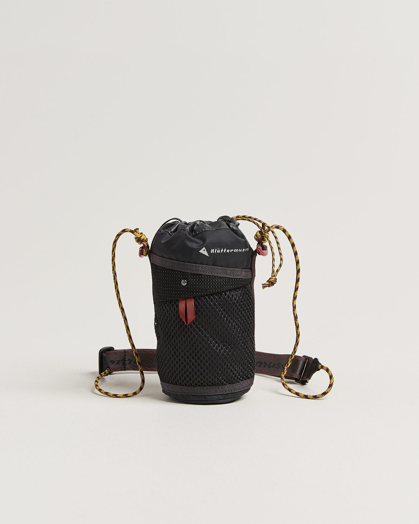 Men | Klättermusen Algir Bottle Holder Bag Raven | Klättermusen | Algir Bottle Holder Bag Raven
