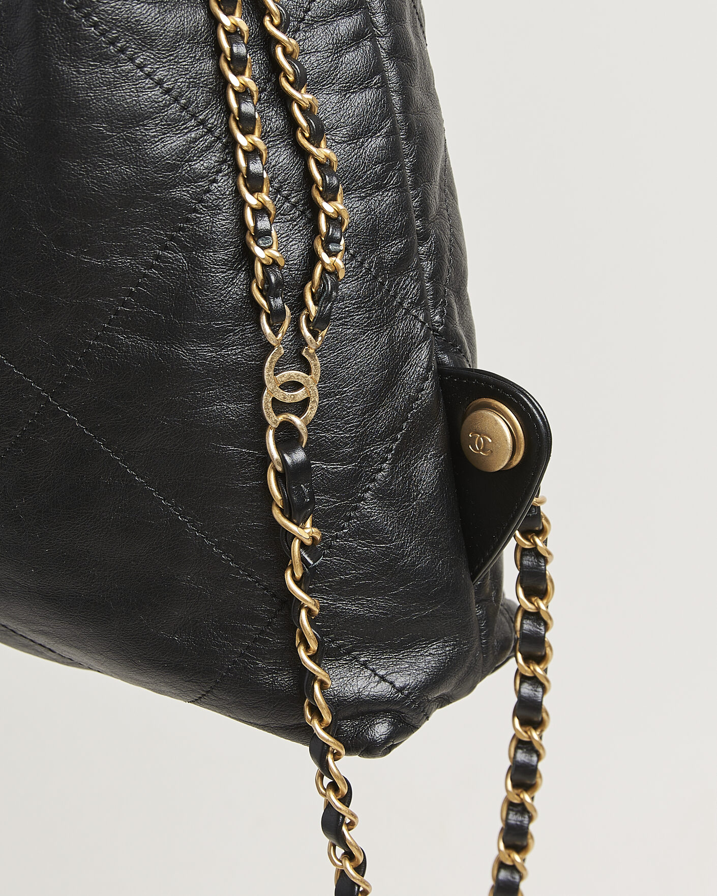 Men | Pre-Owned & Vintage Bags | Chanel Pre-Owned | Chanel 22 Backpack Black Black