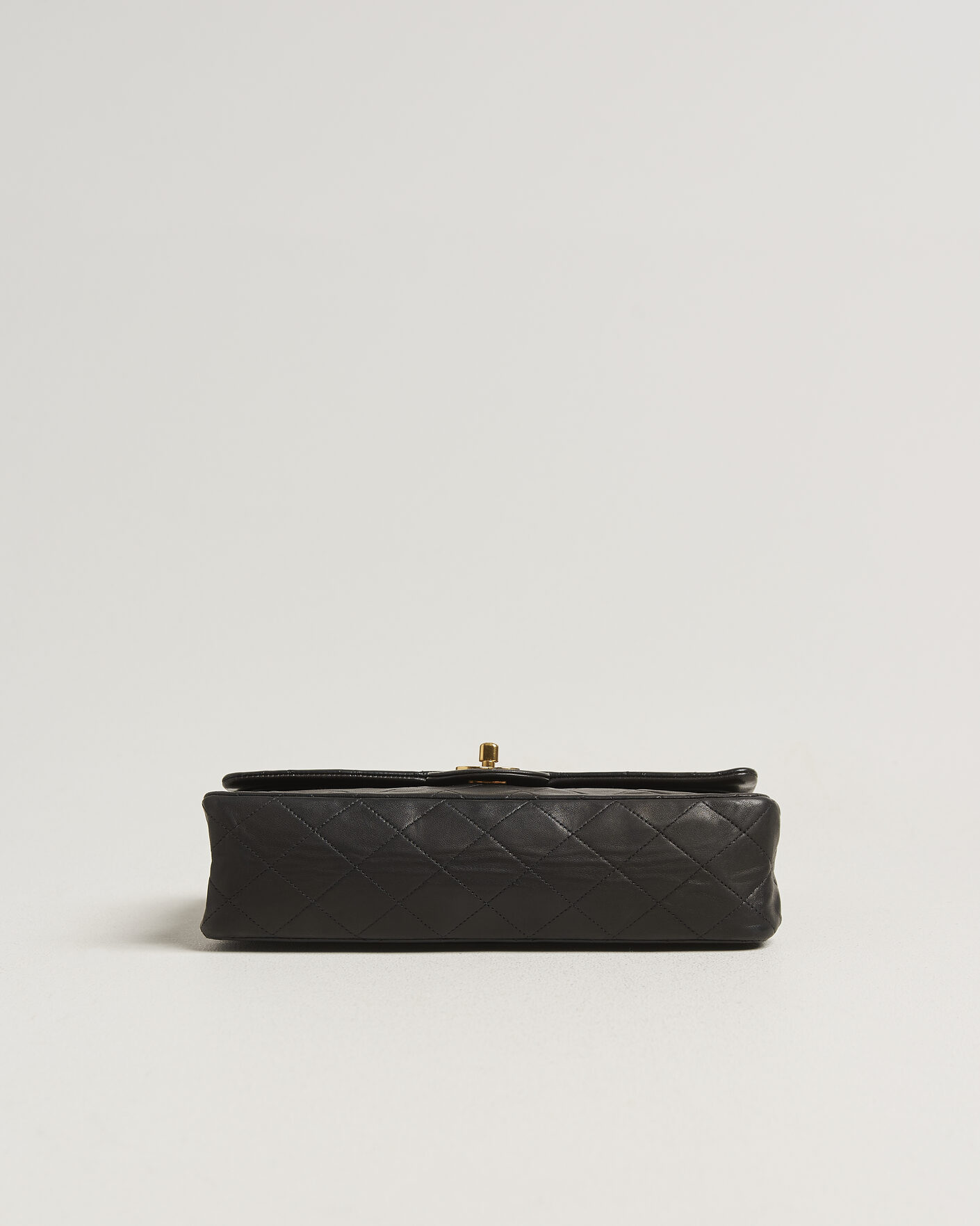 Men | Pre-Owned & Vintage Bags | Chanel Pre-Owned | Classic Medium Double Flap Bag Black