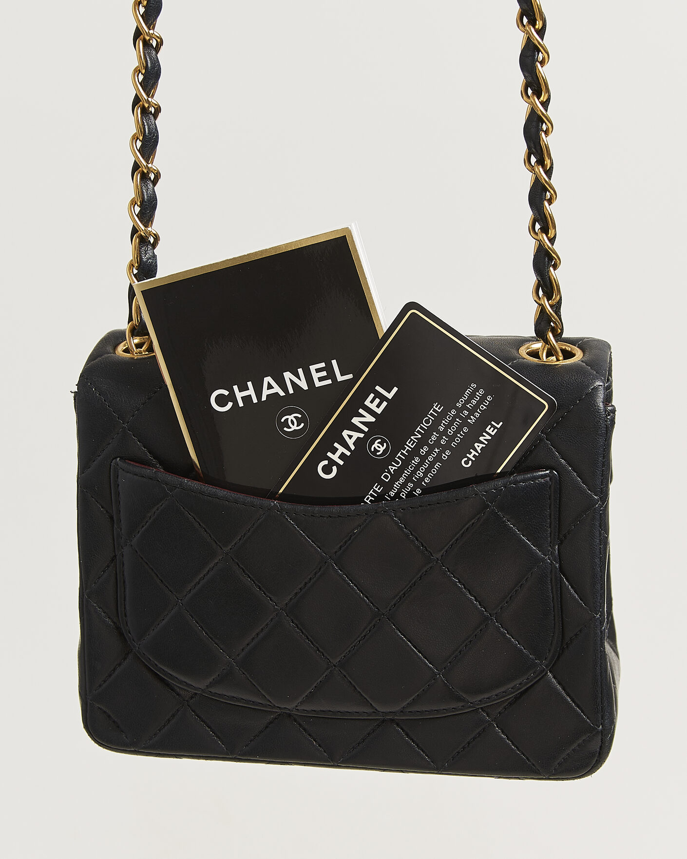 Men | Pre-Owned & Vintage Bags | Chanel Pre-Owned | Classic Mini Single Flap Square Bag Black