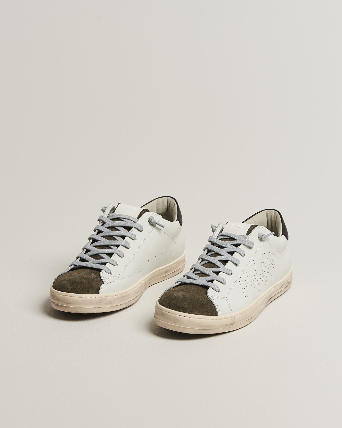 Men | Sneakers | P448 | John Leather Sneaker White/Olive