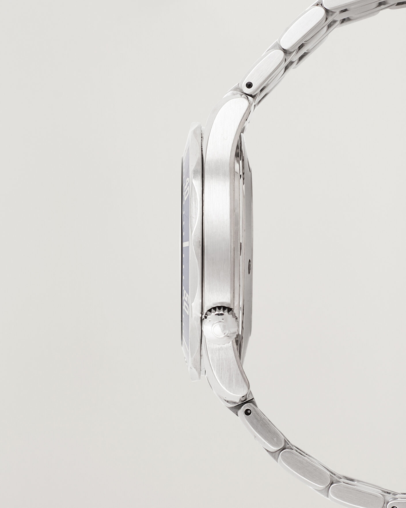 Men | Pre-Owned & Vintage Watches | Omega Pre-Owned | Seamaster 300M SMP 