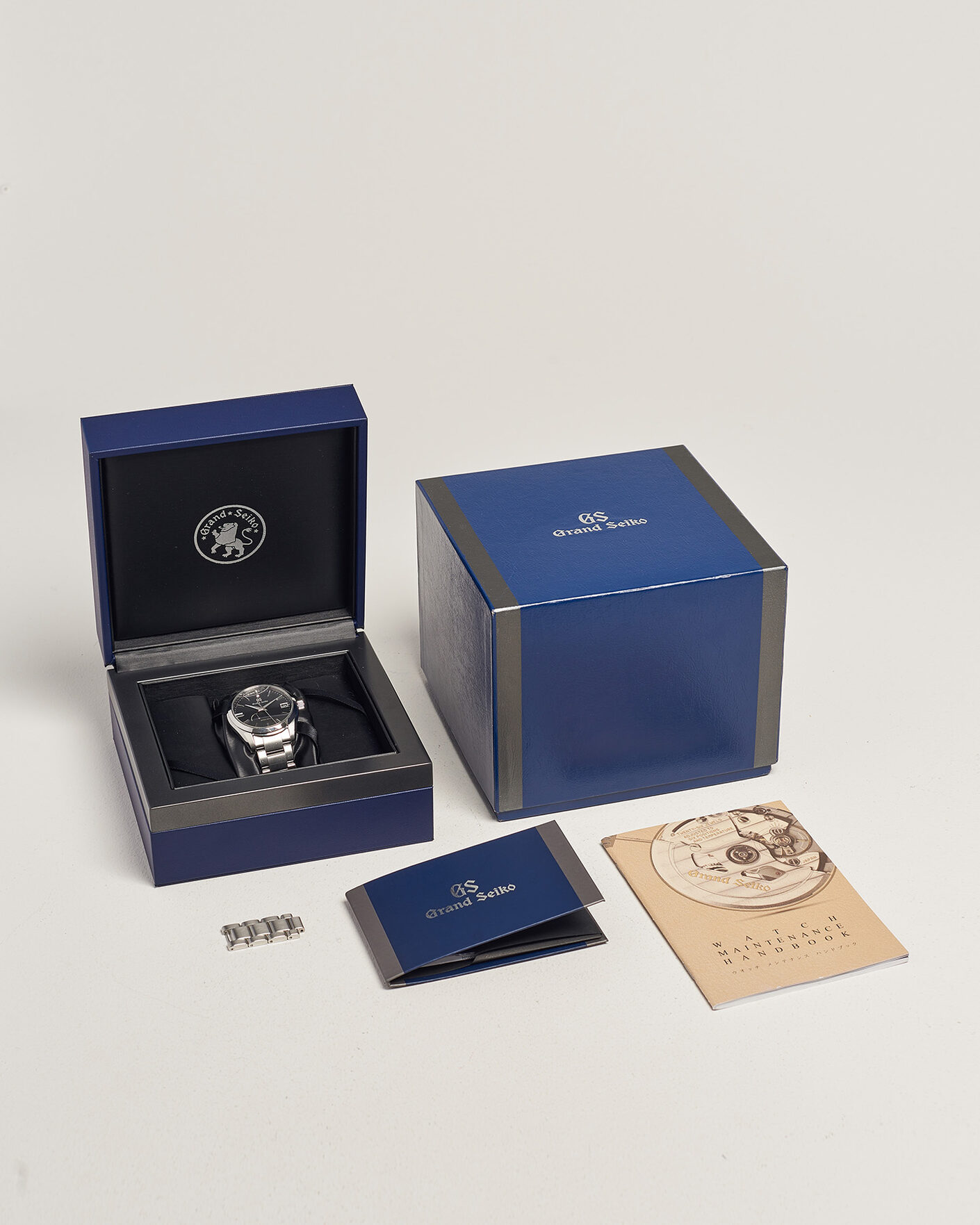 Men | Pre-Owned & Vintage Watches | Seiko Pre-Owned | Spring Drive 