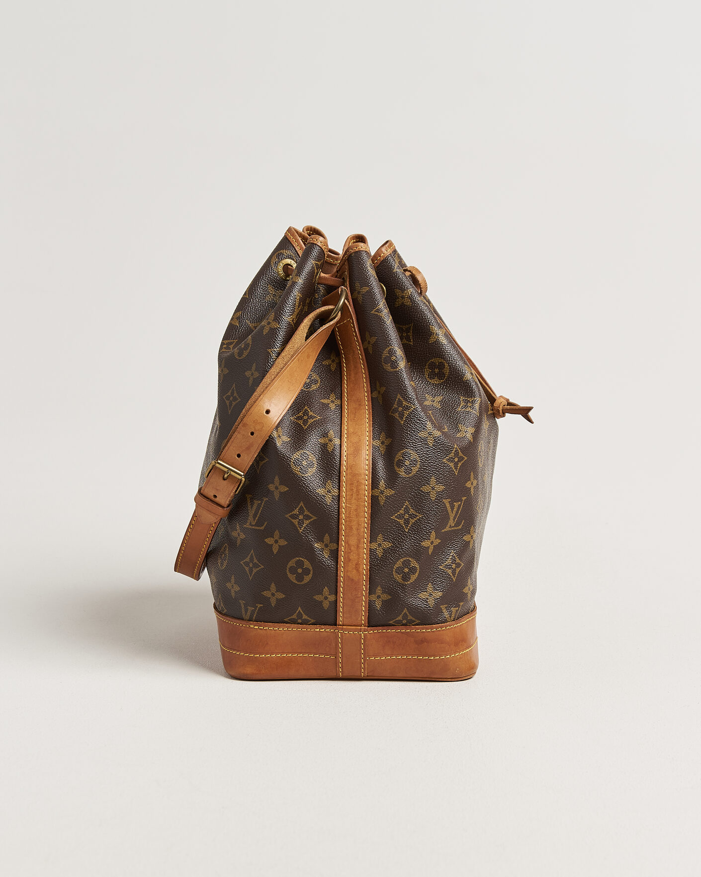 Men | Pre-Owned & Vintage Bags | Louis Vuitton Pre-Owned | Noé Monogram