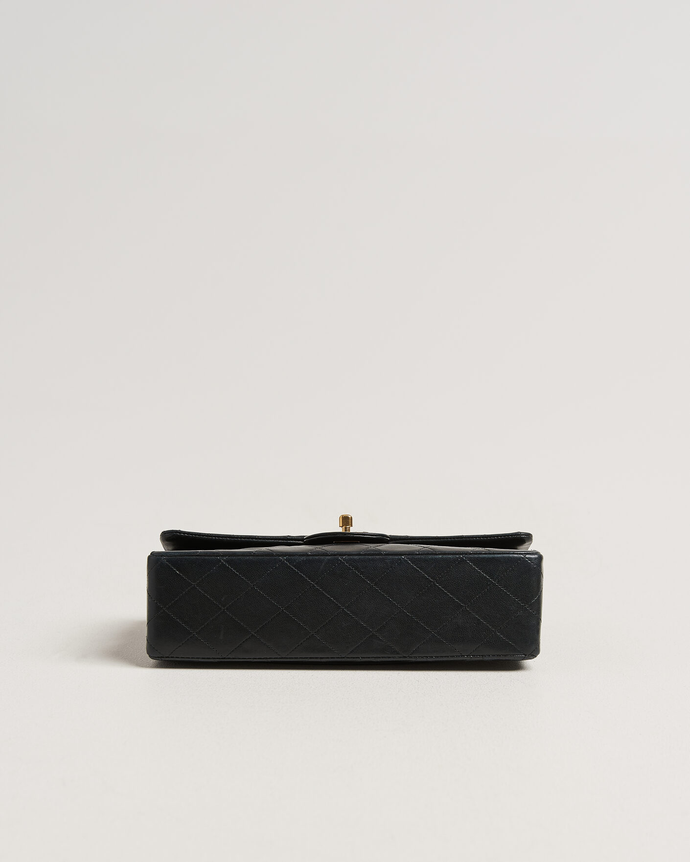 Men | Pre-Owned & Vintage Bags | Chanel Pre-Owned | Classic Medium Double Flap Bag Lambskin Black