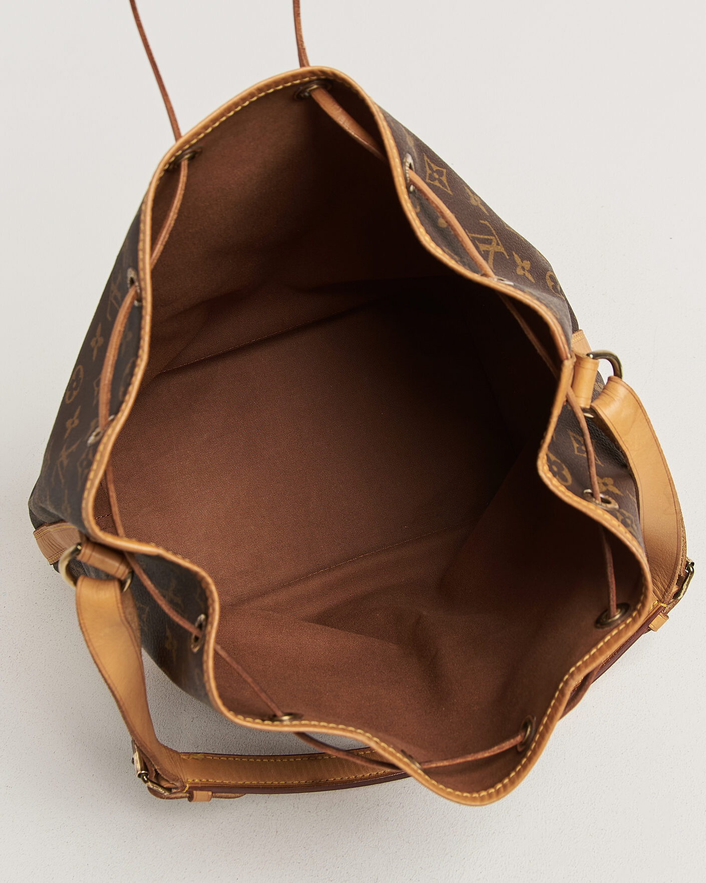 Men | Pre-Owned & Vintage Bags | Louis Vuitton Pre-Owned | Noé Monogram