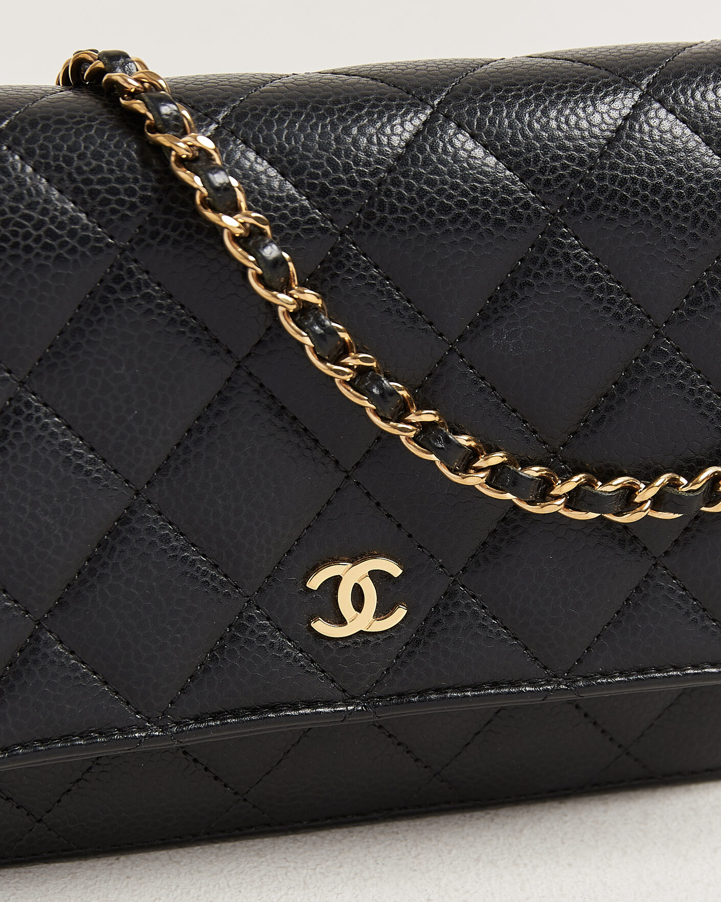 Men | Pre-Owned & Vintage Bags | Chanel Pre-Owned | Wallet On Chain Caviar Leather Black