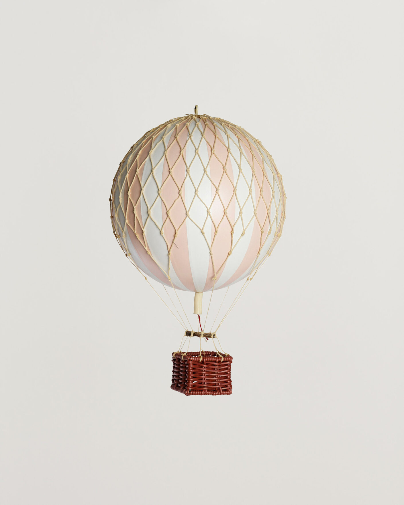 Men | Home | Authentic Models | Travels Light Led Balloon