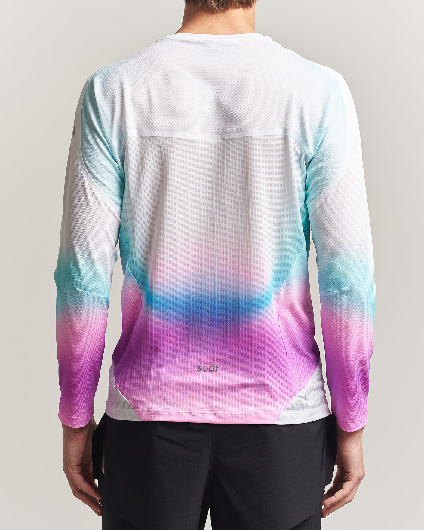 Men | T-Shirts | SOAR Running | Hot Weather Long Sleeve Tee White/Blue