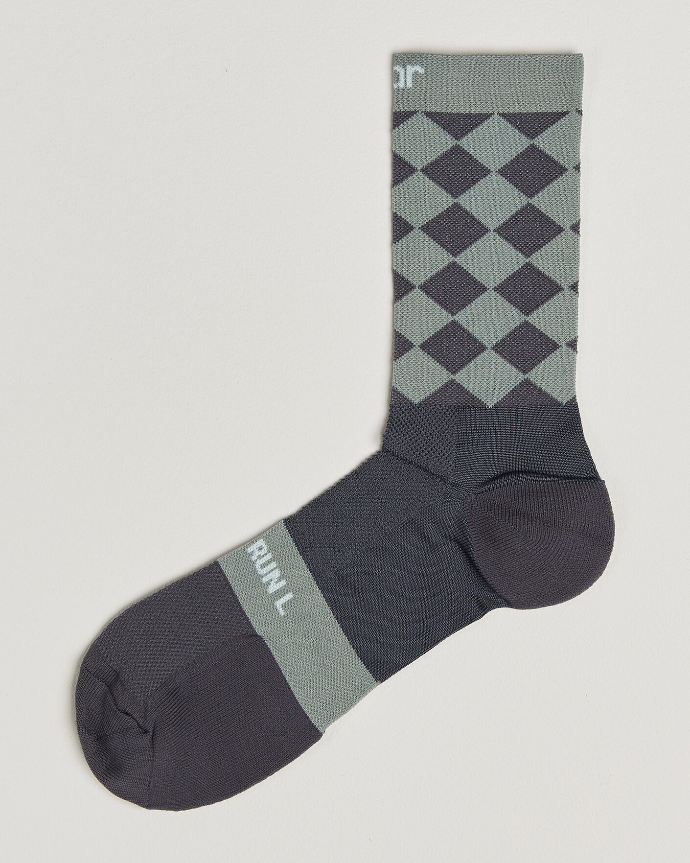 Men | Underwear & Socks | SOAR Running | Diamond Crew Sock Dark Grey