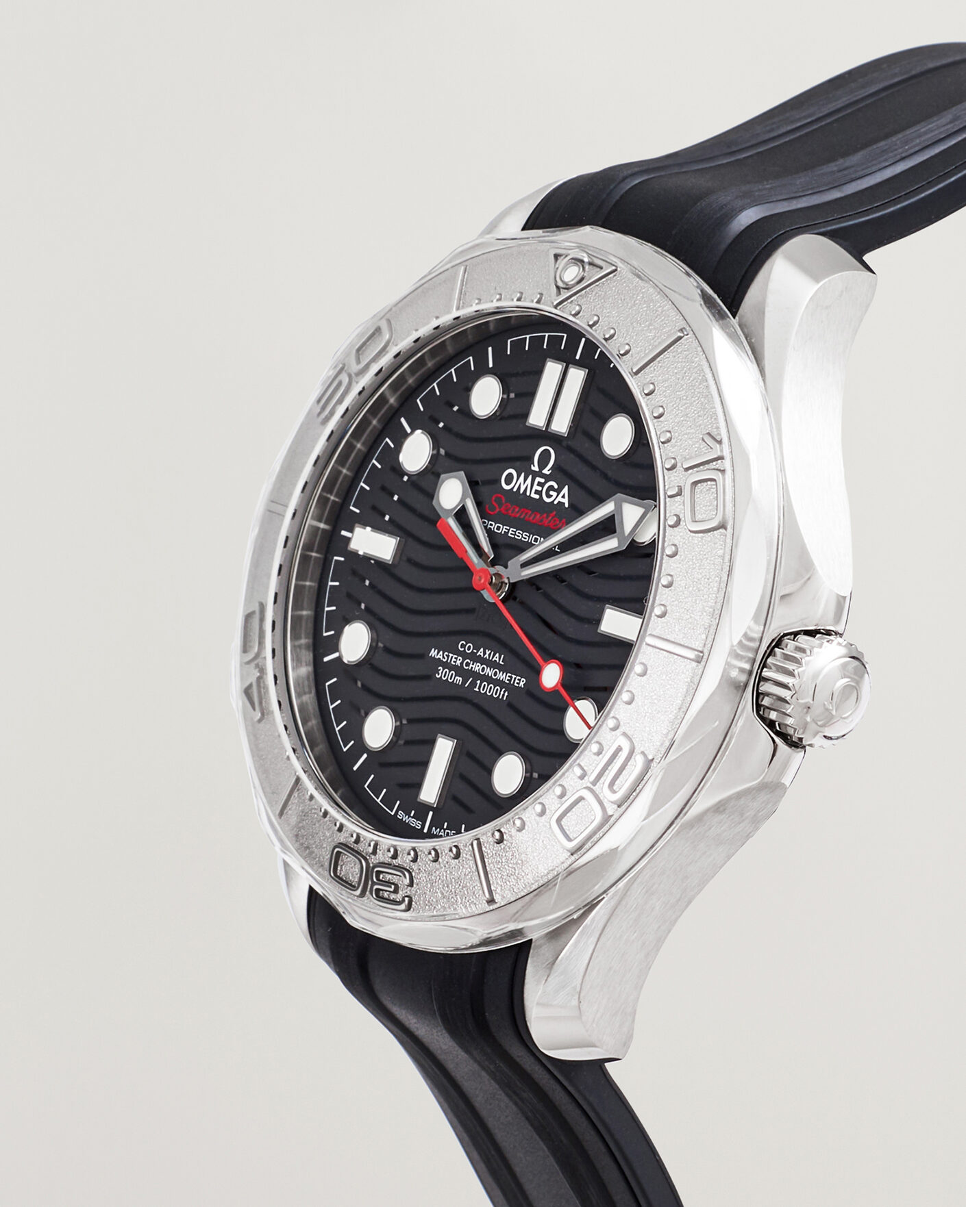 Men | Pre-Owned & Vintage Watches | Omega Pre-Owned | Seamaster Diver 300 M Nekton Edition 