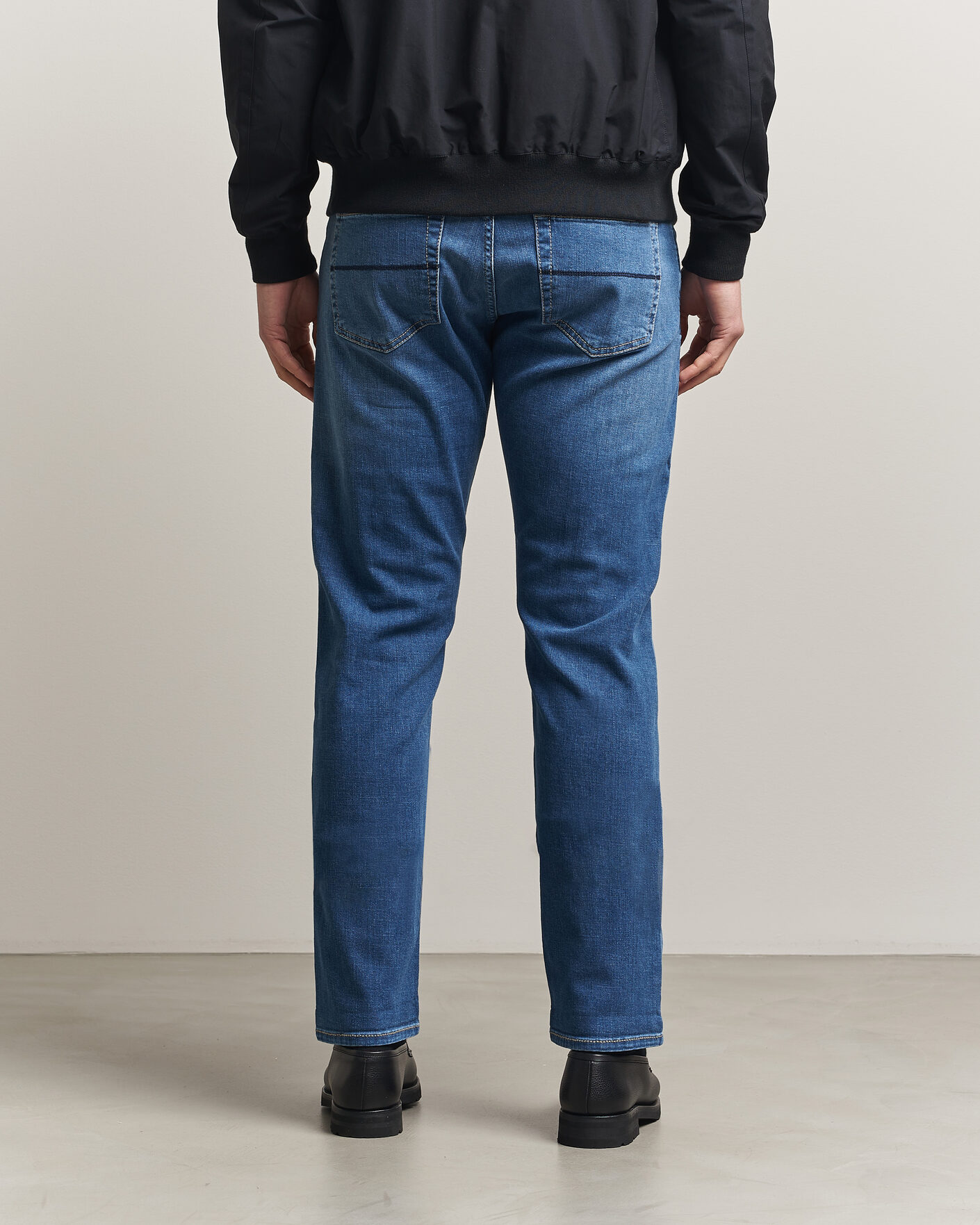 Men | Jeans | Tramarossa | Michelangelo Contrast Seam Stretch Jeans Mid Blue
