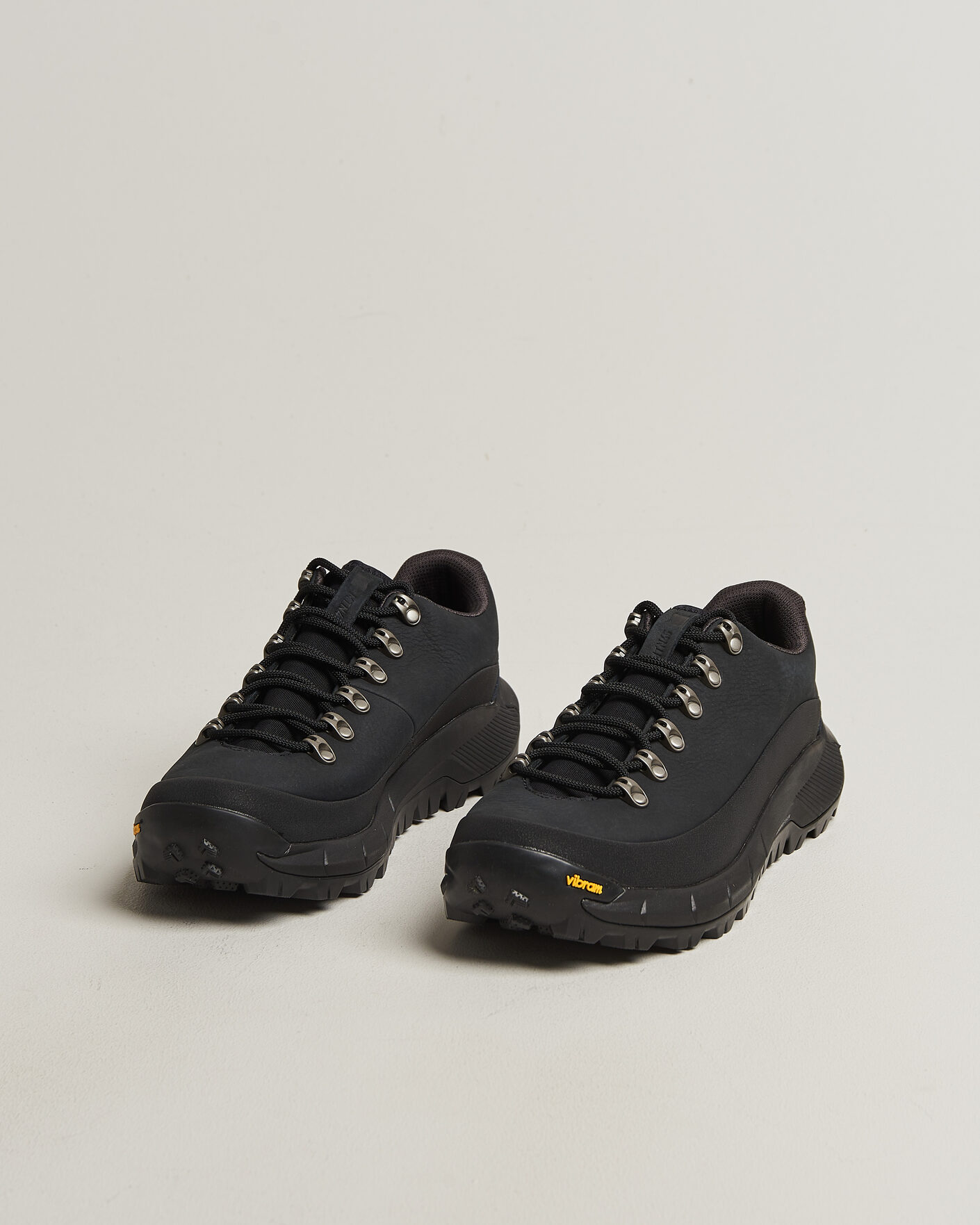 Men | Hiking shoes | Danner | MTN45 Nubuck Trail Shoe Black