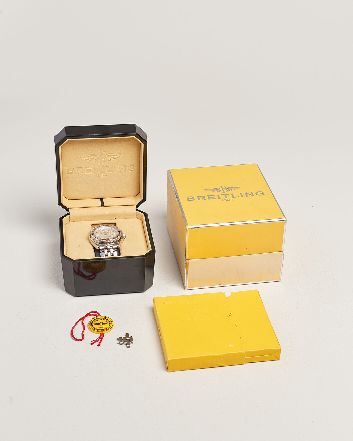 Men | Pre-Owned & Vintage Watches | Breitling Pre-Owned | Headwind 44 Day Date 