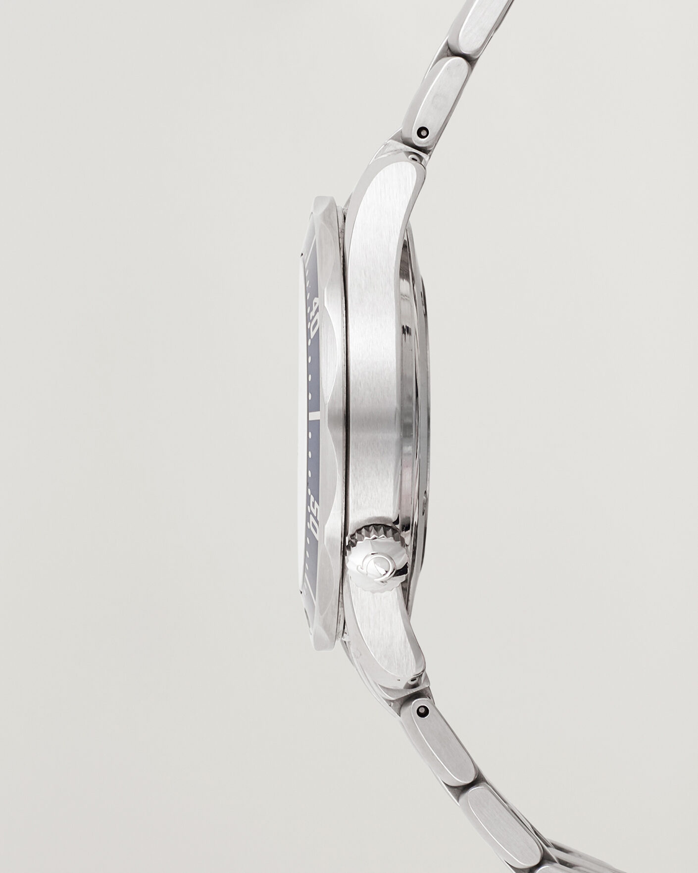 Men | Pre-Owned & Vintage Watches | Omega Pre-Owned | Seamaster 300M SMP 