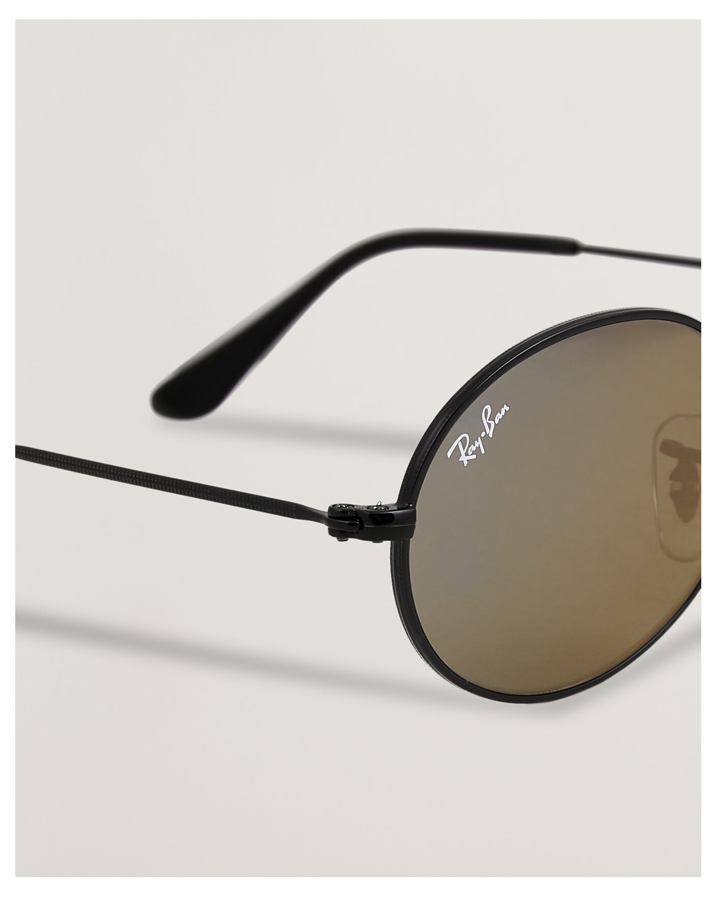 Men | Sunglasses | Ray-Ban | Oval Sunglasses Black