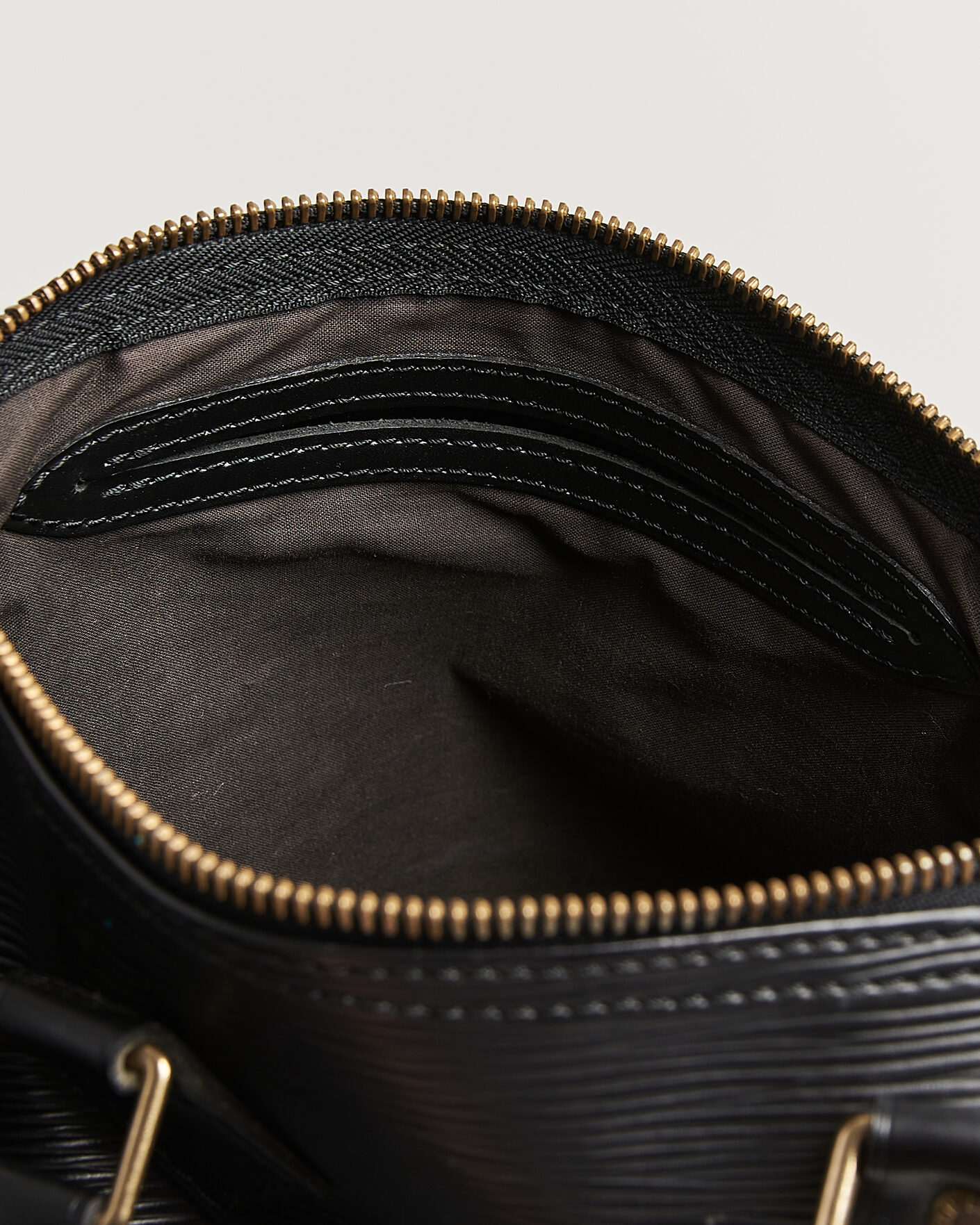 Men | Pre-Owned & Vintage Bags | Louis Vuitton Pre-Owned | Speedy 25 Epi Leather Black