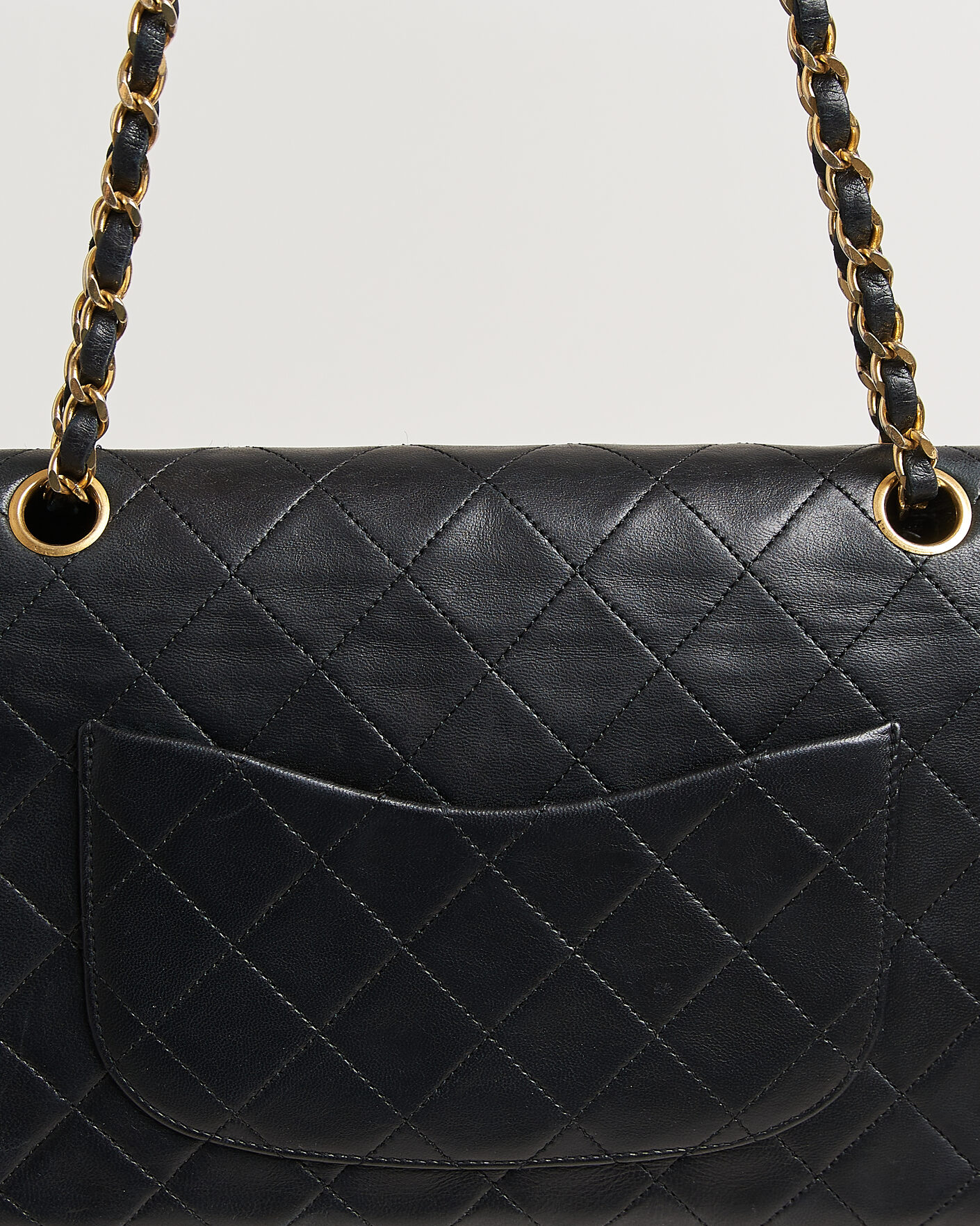 Men | Pre-Owned & Vintage Bags | Chanel Pre-Owned | Classic Medium Double Flap Bag Lambskin Black