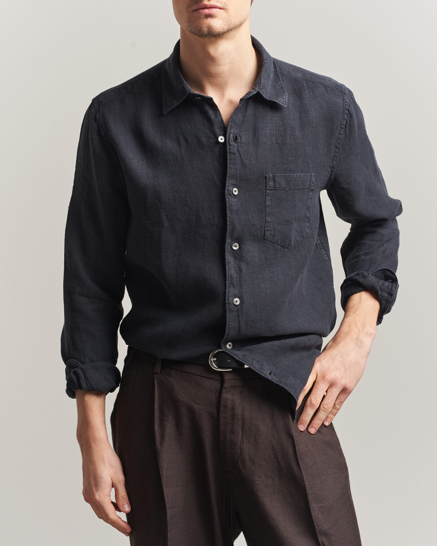 Men | Shirts | A Day's March | Daintree Linen Shirt Off Black