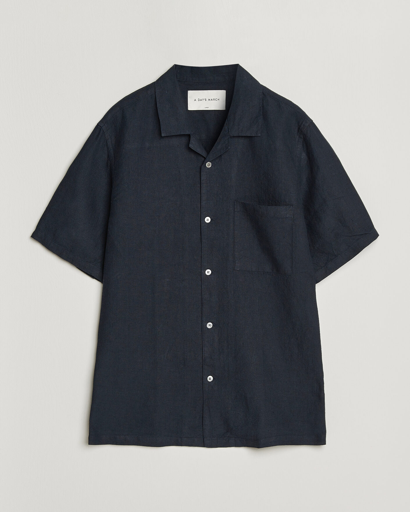 Men | Shirts | A Day's March | Yamu Linen Short Sleeve Shirt Navy