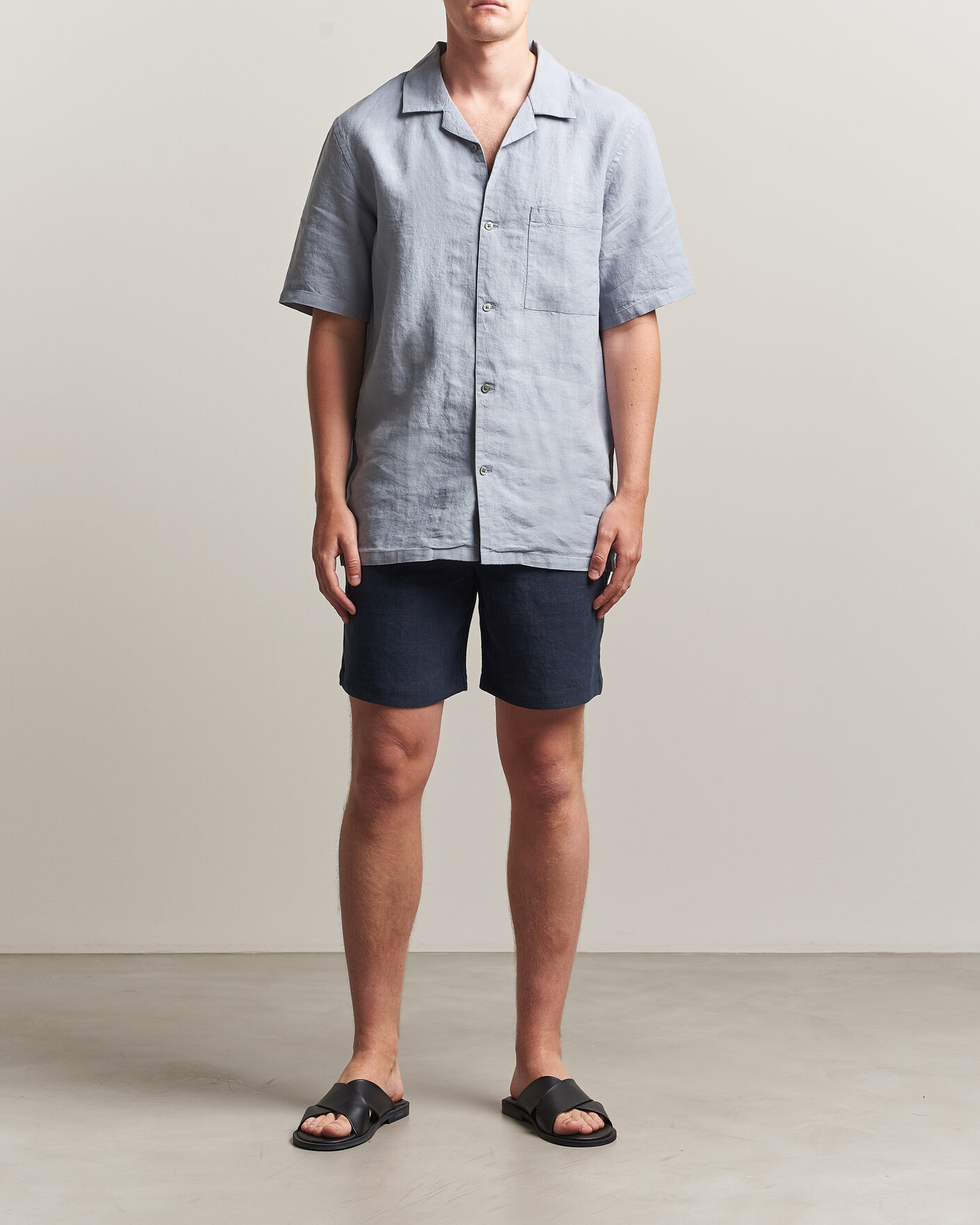 Men |  | A Day's March | Yamu Linen Short Sleeve Shirt Rock Blue