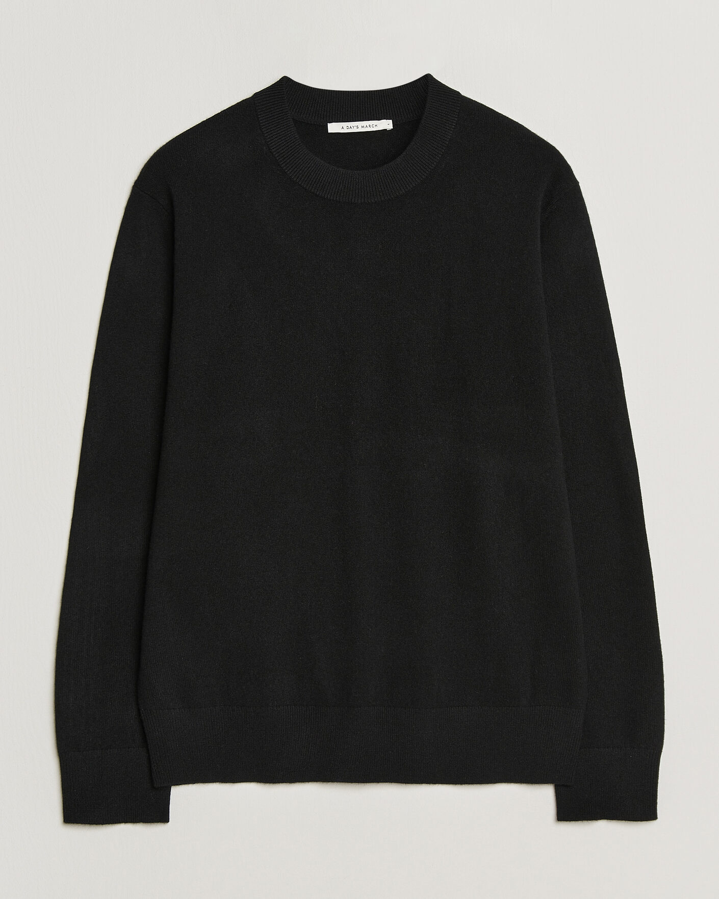 Men | Sweaters & Knitwear | A Day's March | Marlow Cashmere Blend Sweater Black