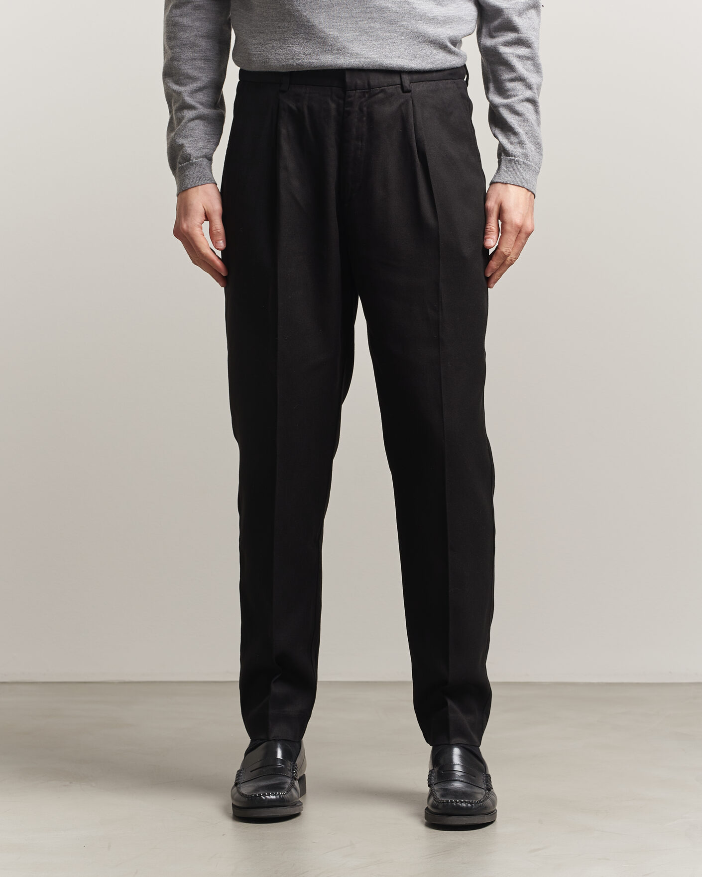 Men | Trousers | A Day's March | Smart Lyocell Trousers Black