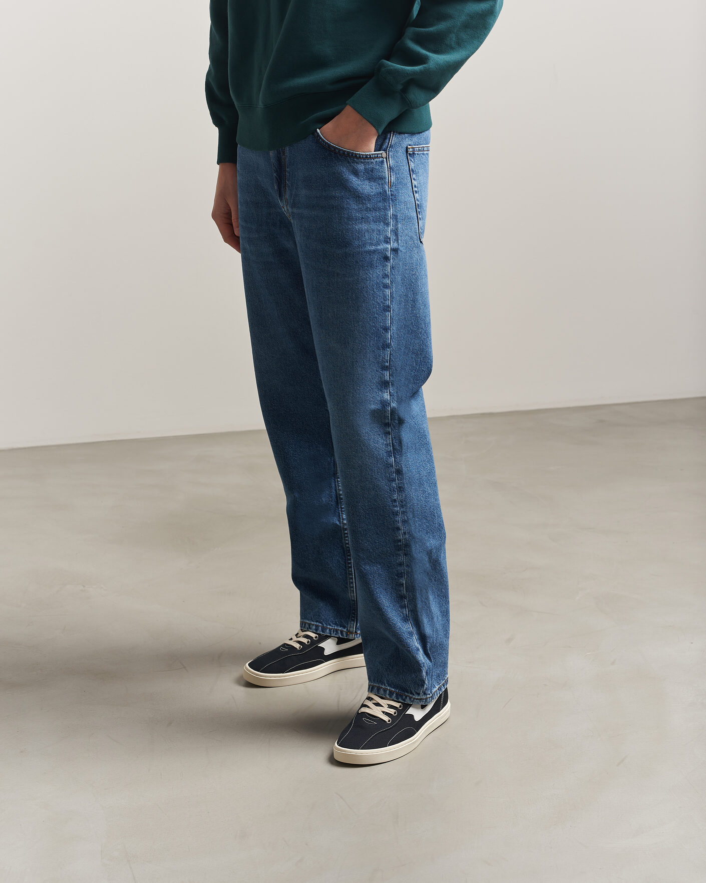 Men | Sneakers | Stepney Workers Club | Surma S-Strike Canvas Sneaker Black