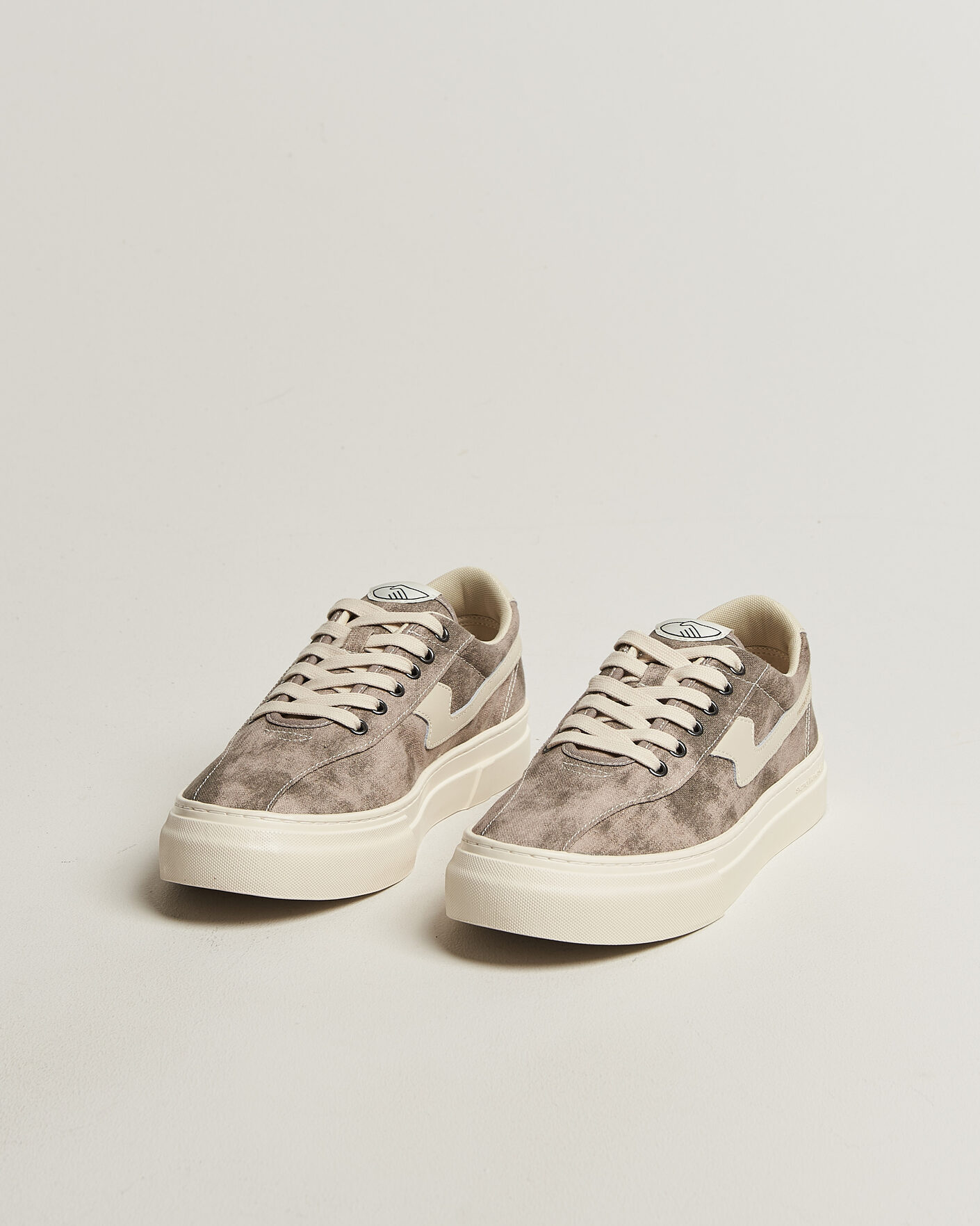Men | Sneakers | Stepney Workers Club | Dellow S-Strike Sunfade Canvas Sneaker Earth Grey